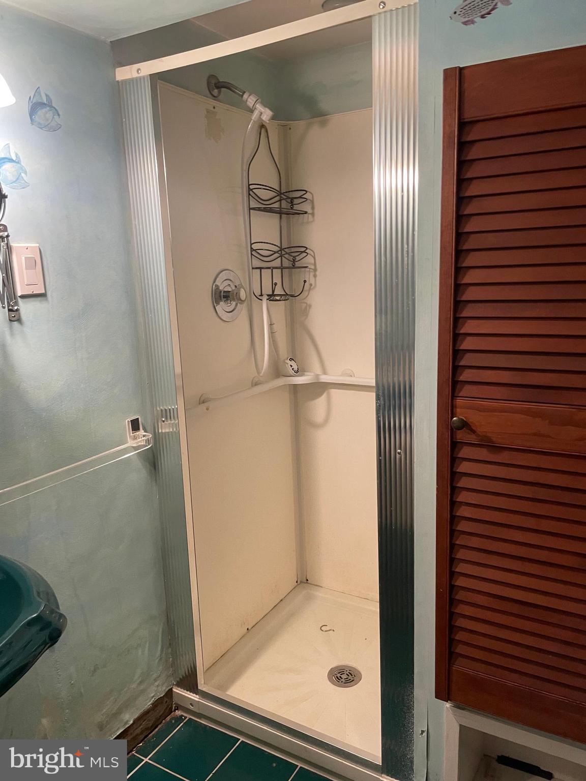 FOX CHASE - Residential Income