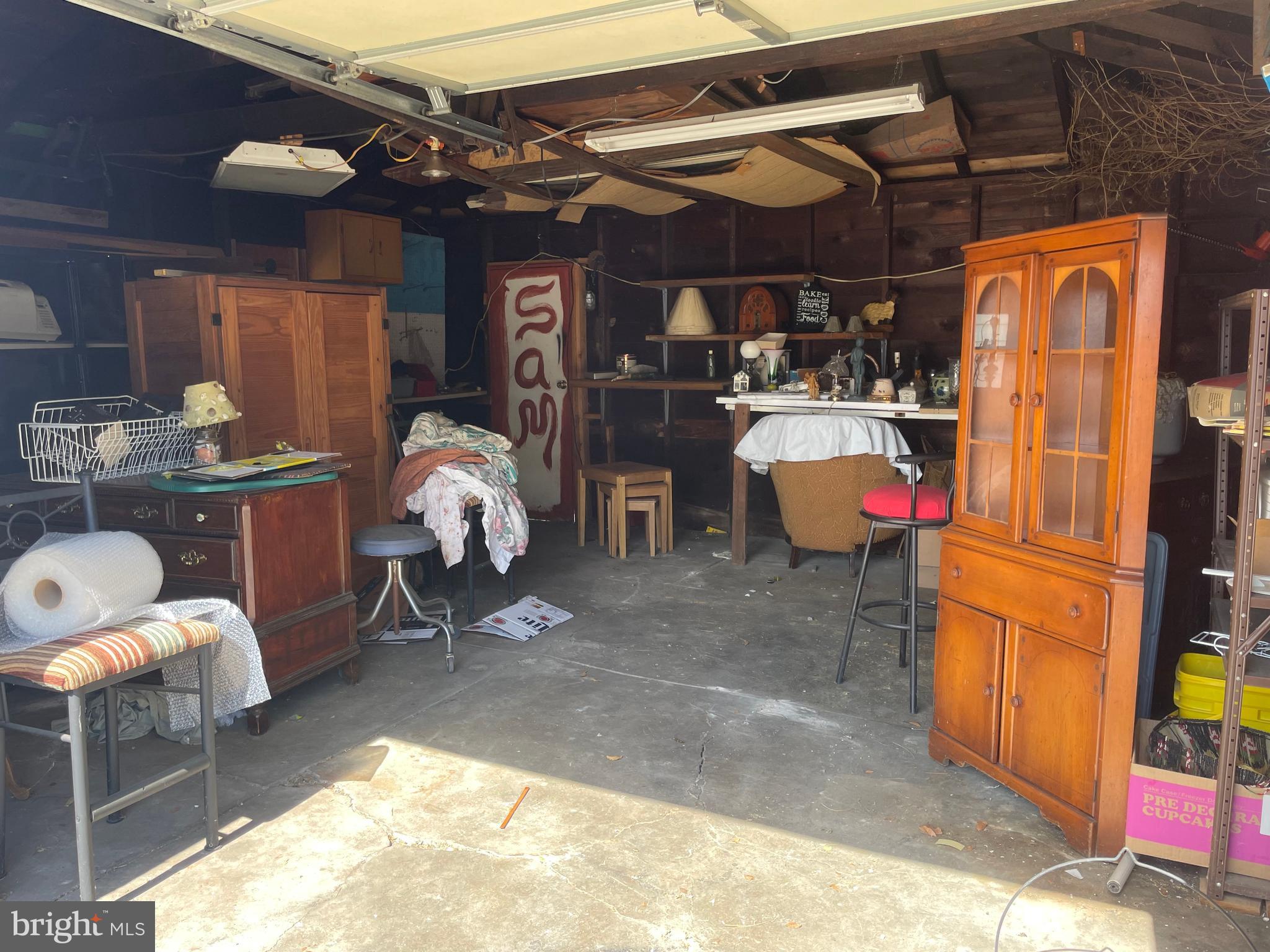 FOX CHASE - Residential Income