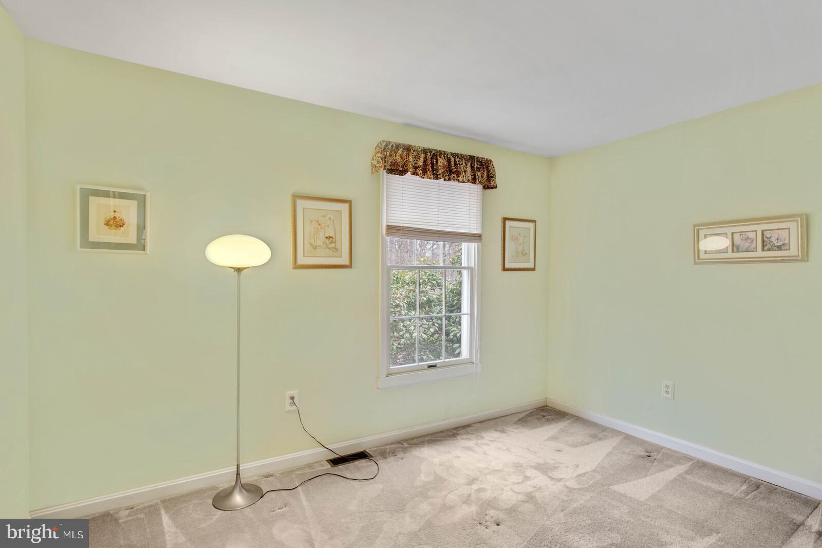 LEWIS PARK - Residential