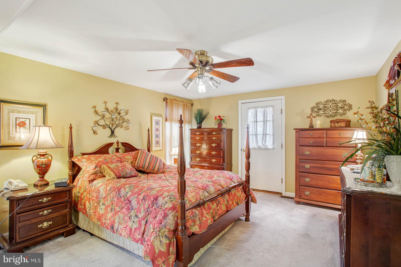 LEWIS PARK - Residential