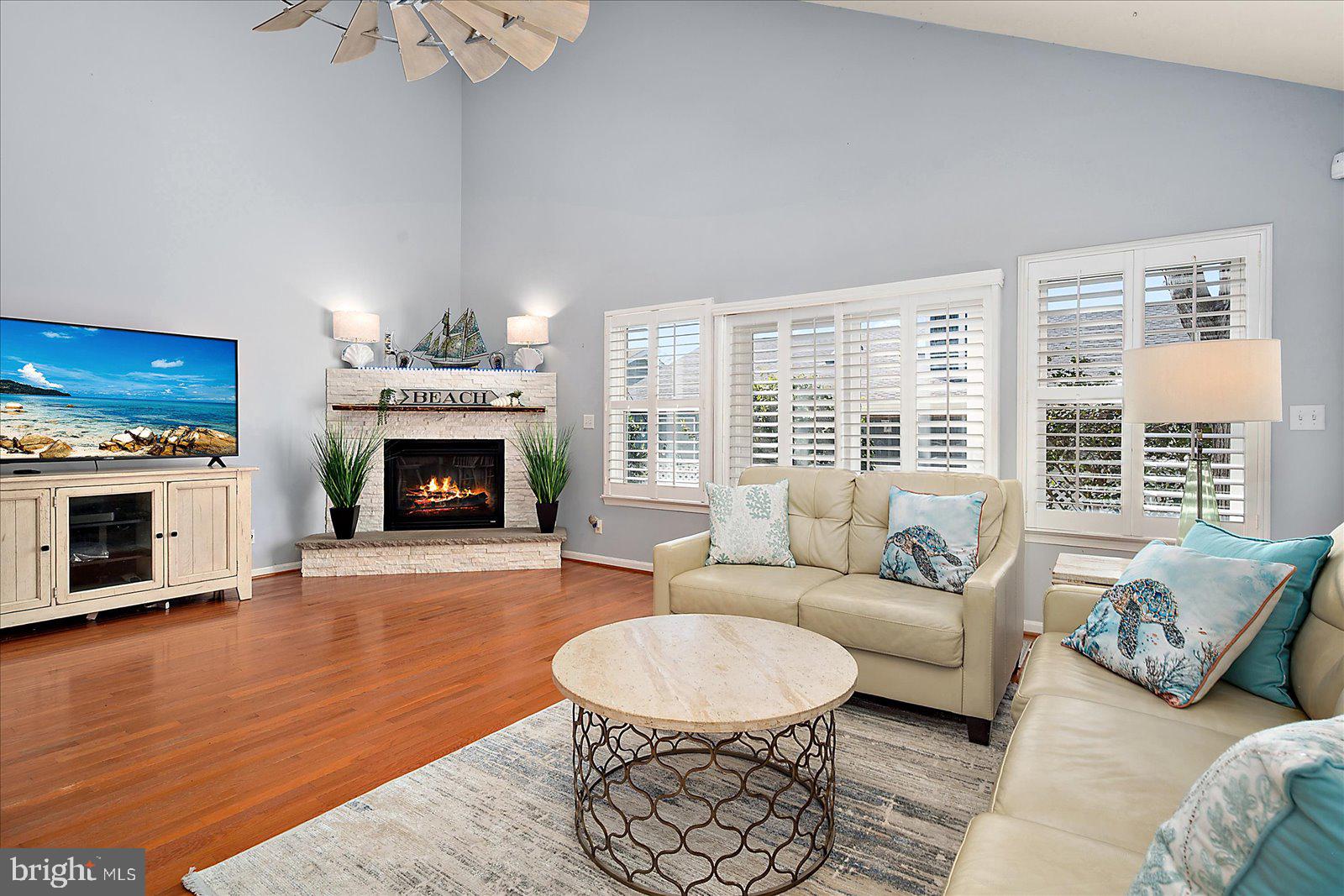 13905 LIGHTHOUSE AVENUE