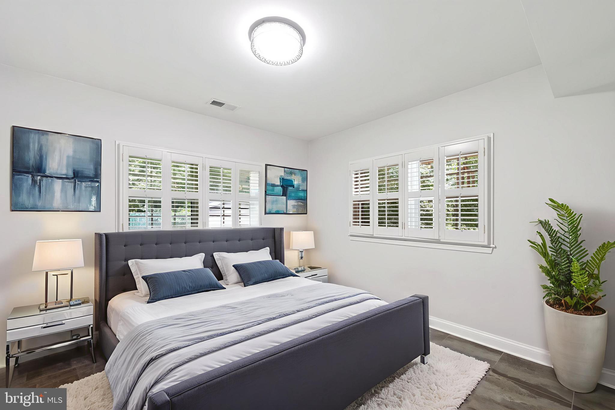 OLD GEORGETOWN ESTATES - Residential Lease