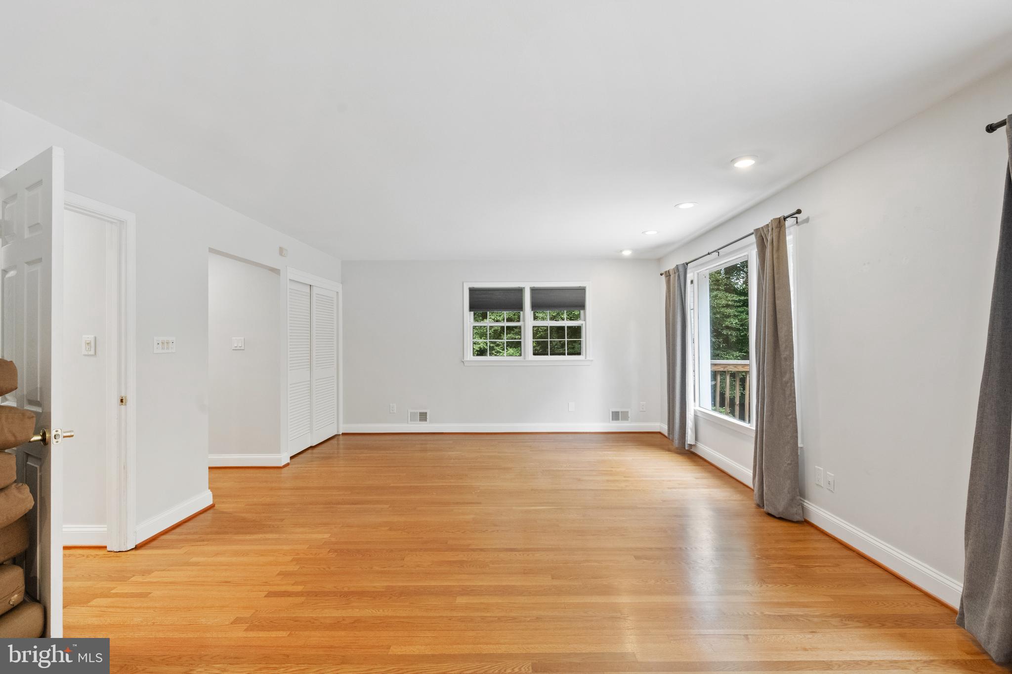 OLD GEORGETOWN ESTATES - Residential Lease