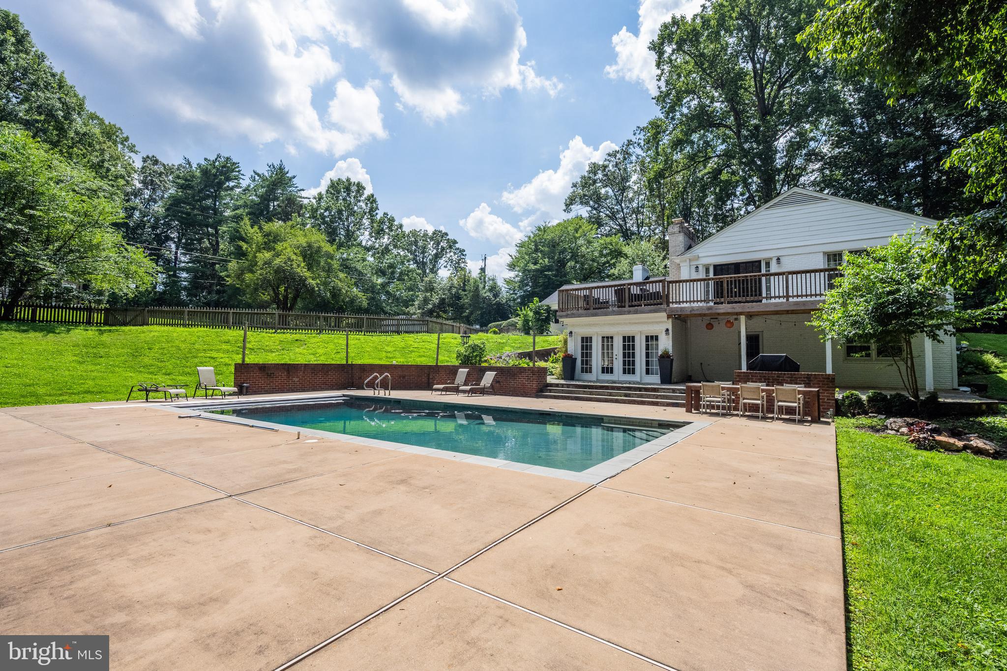 OLD GEORGETOWN ESTATES - Residential Lease