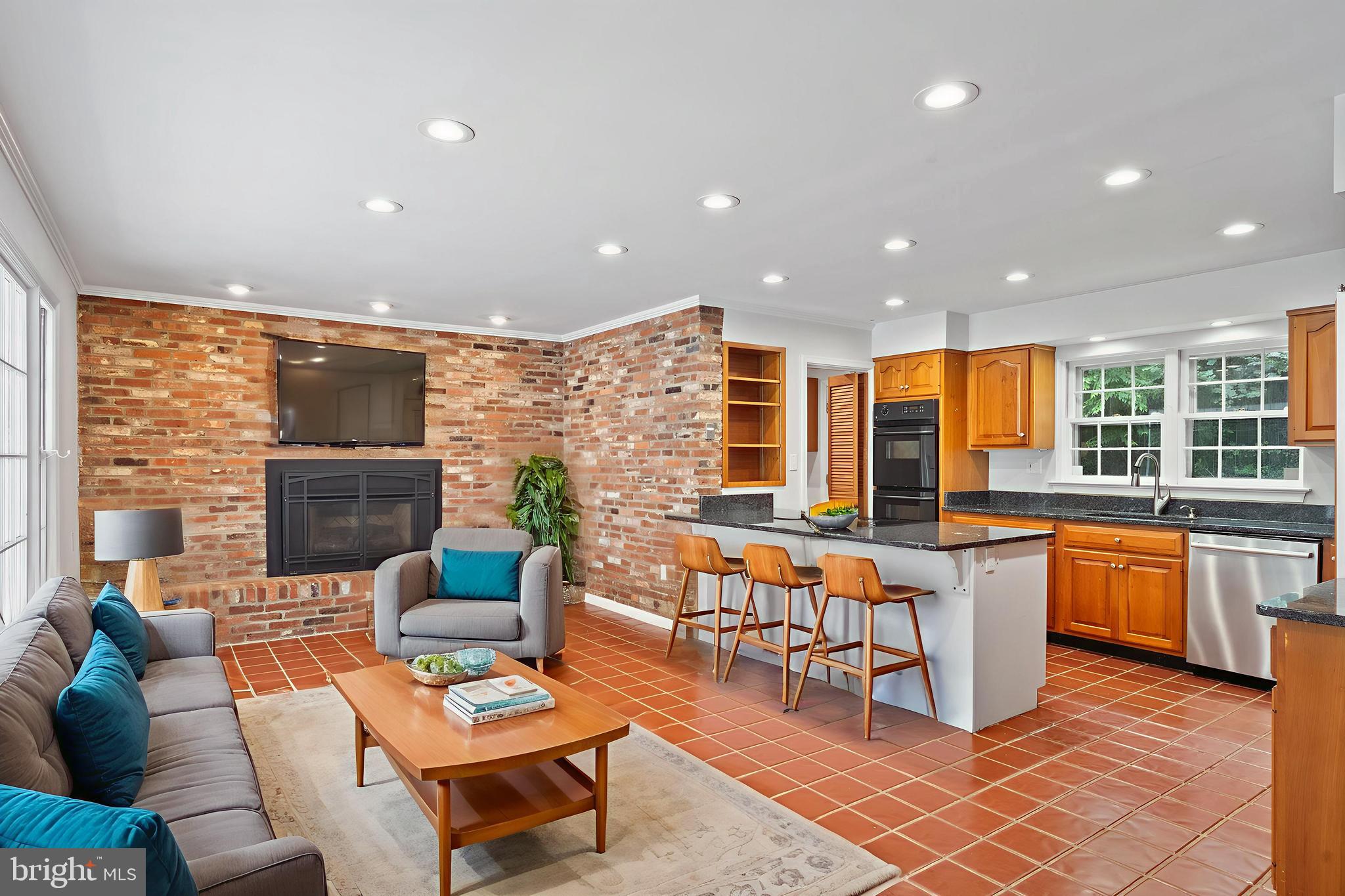 OLD GEORGETOWN ESTATES - Residential Lease