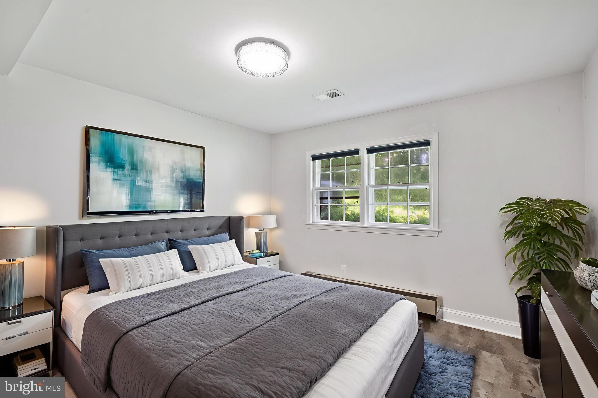 OLD GEORGETOWN ESTATES - Residential Lease