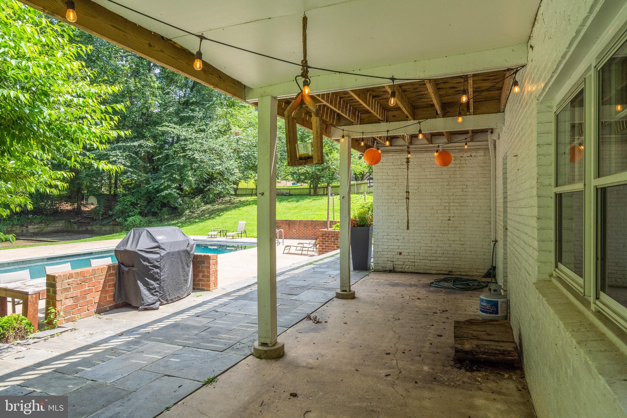 OLD GEORGETOWN ESTATES - Residential Lease