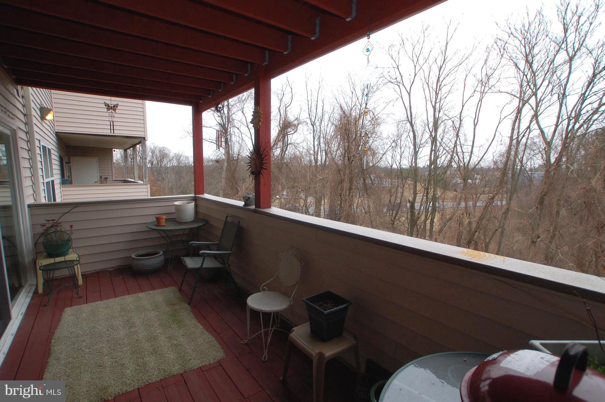 ROCKLAND RUN - Residential