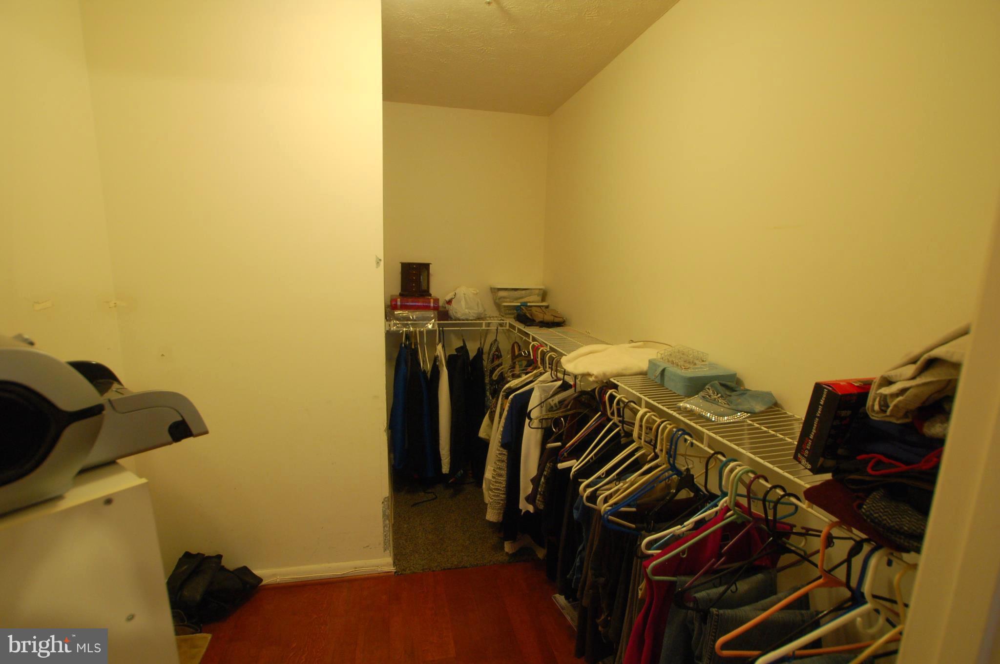 ROCKLAND RUN - Residential