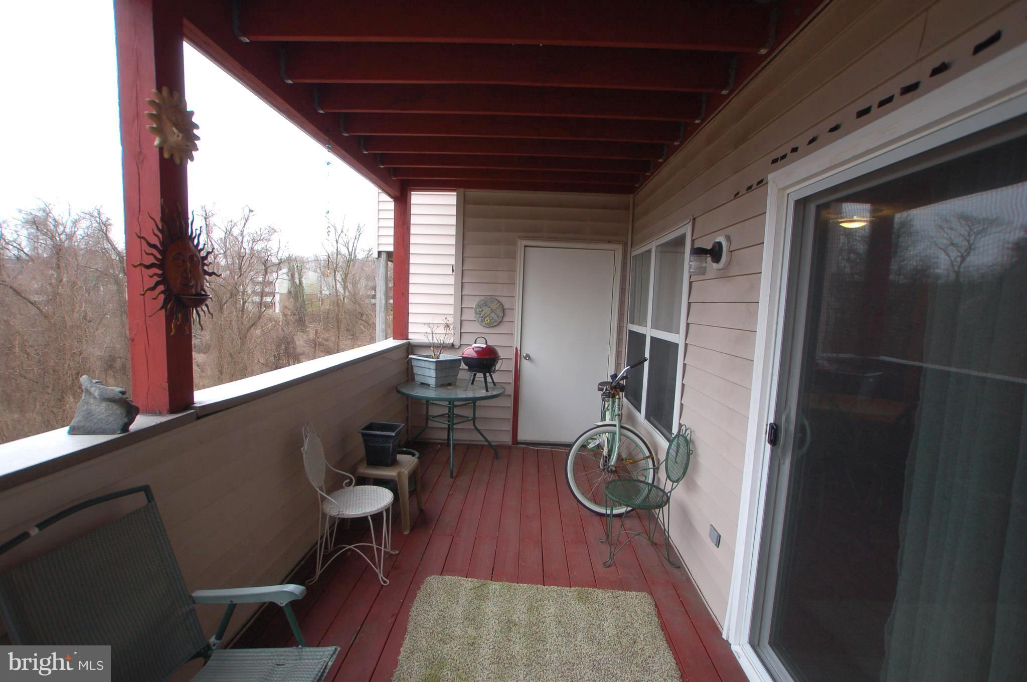 ROCKLAND RUN - Residential