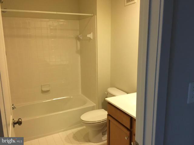 OLD DOMINION AT GLEBE PARK - Residential Lease