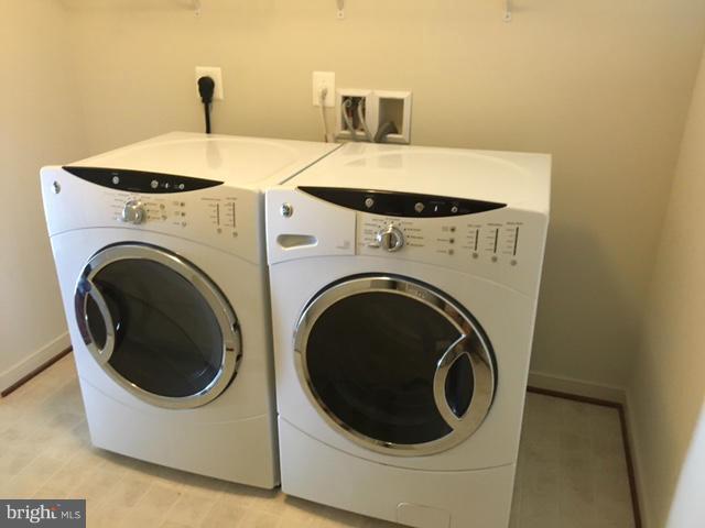 OLD DOMINION AT GLEBE PARK - Residential Lease