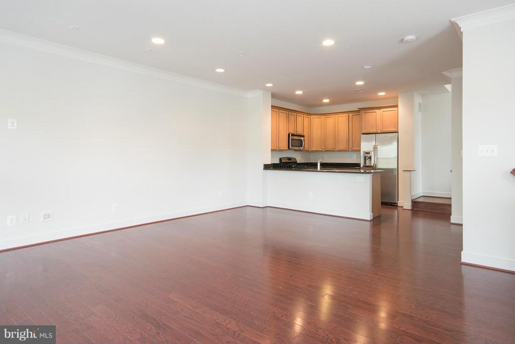 OLD DOMINION AT GLEBE PARK - Residential Lease