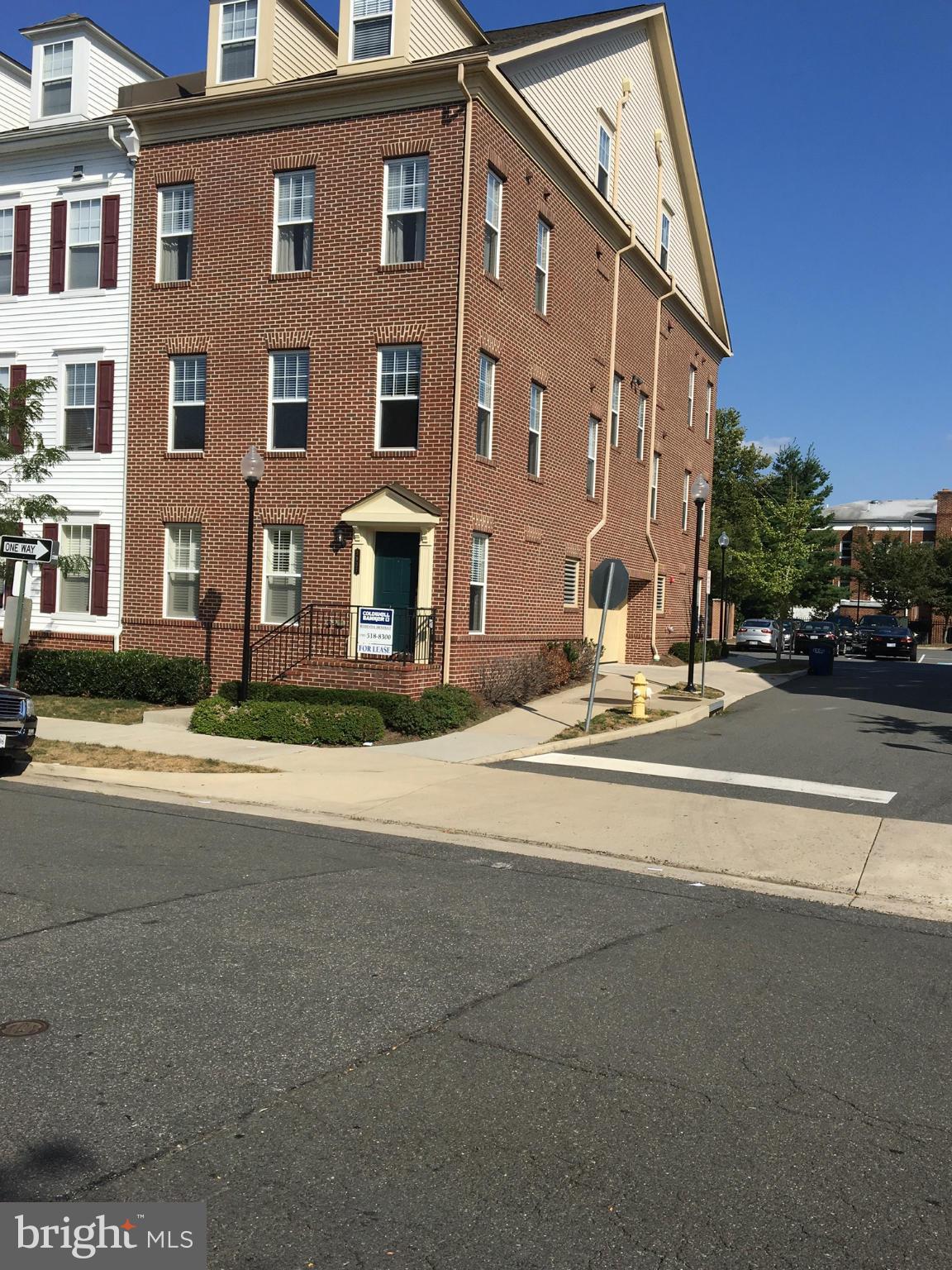 OLD DOMINION AT GLEBE PARK - Residential Lease