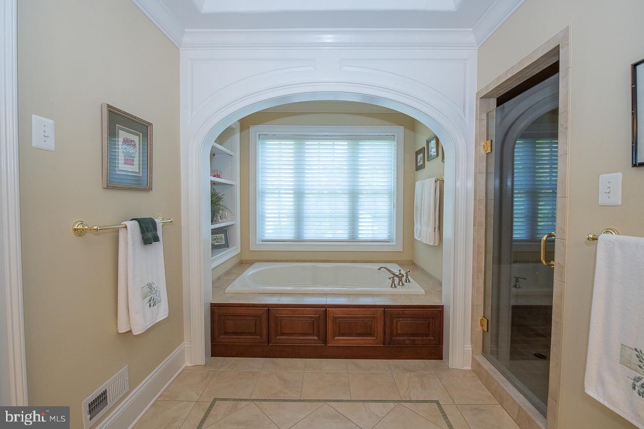 CHAUTAUQUA - Residential