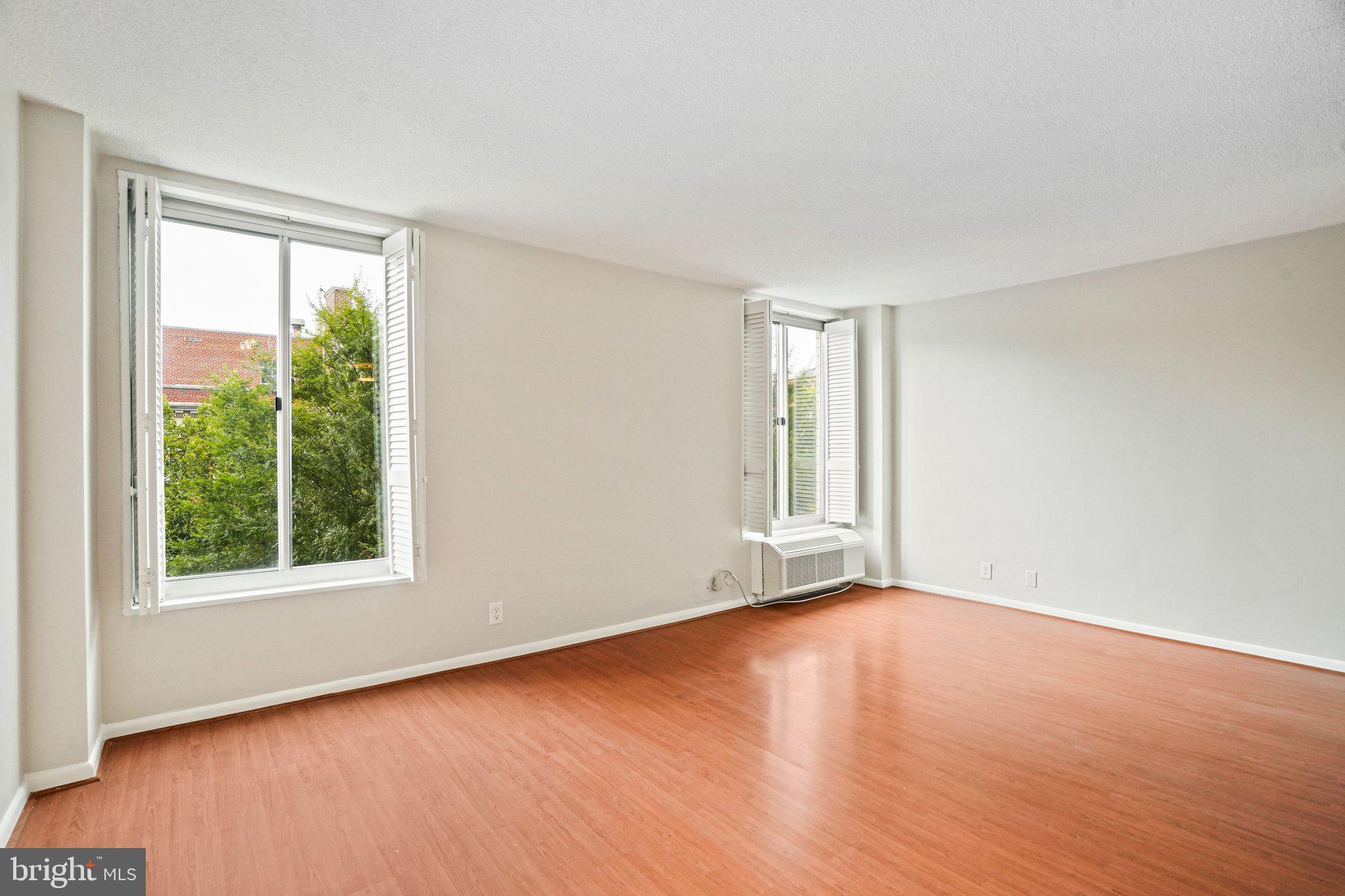 1800 R STREET NW 405