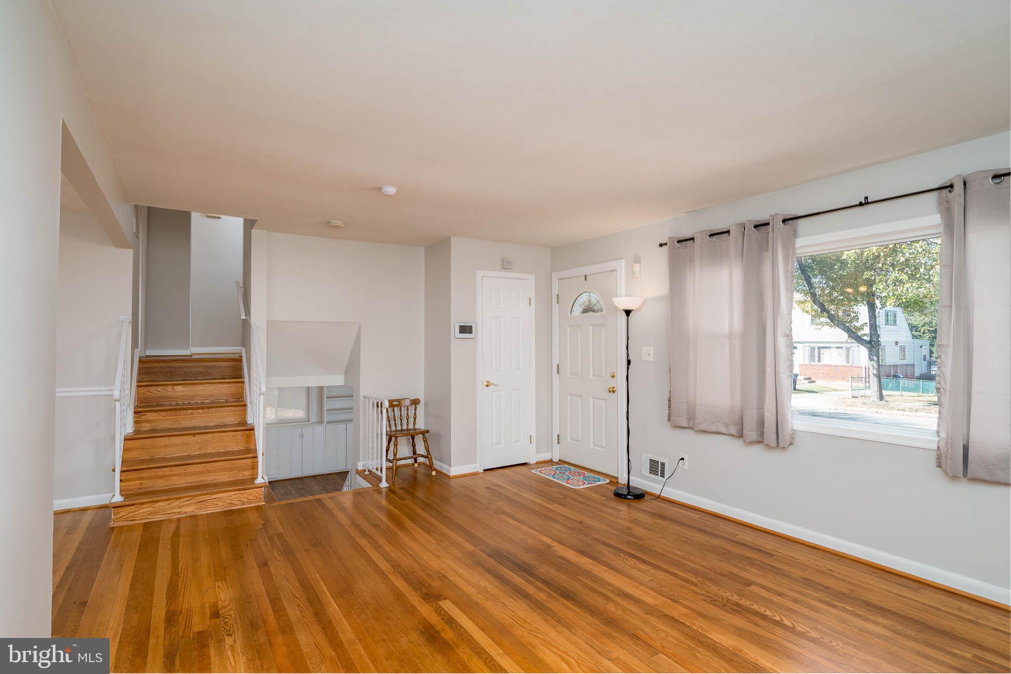 HYATTSVILLE - Residential