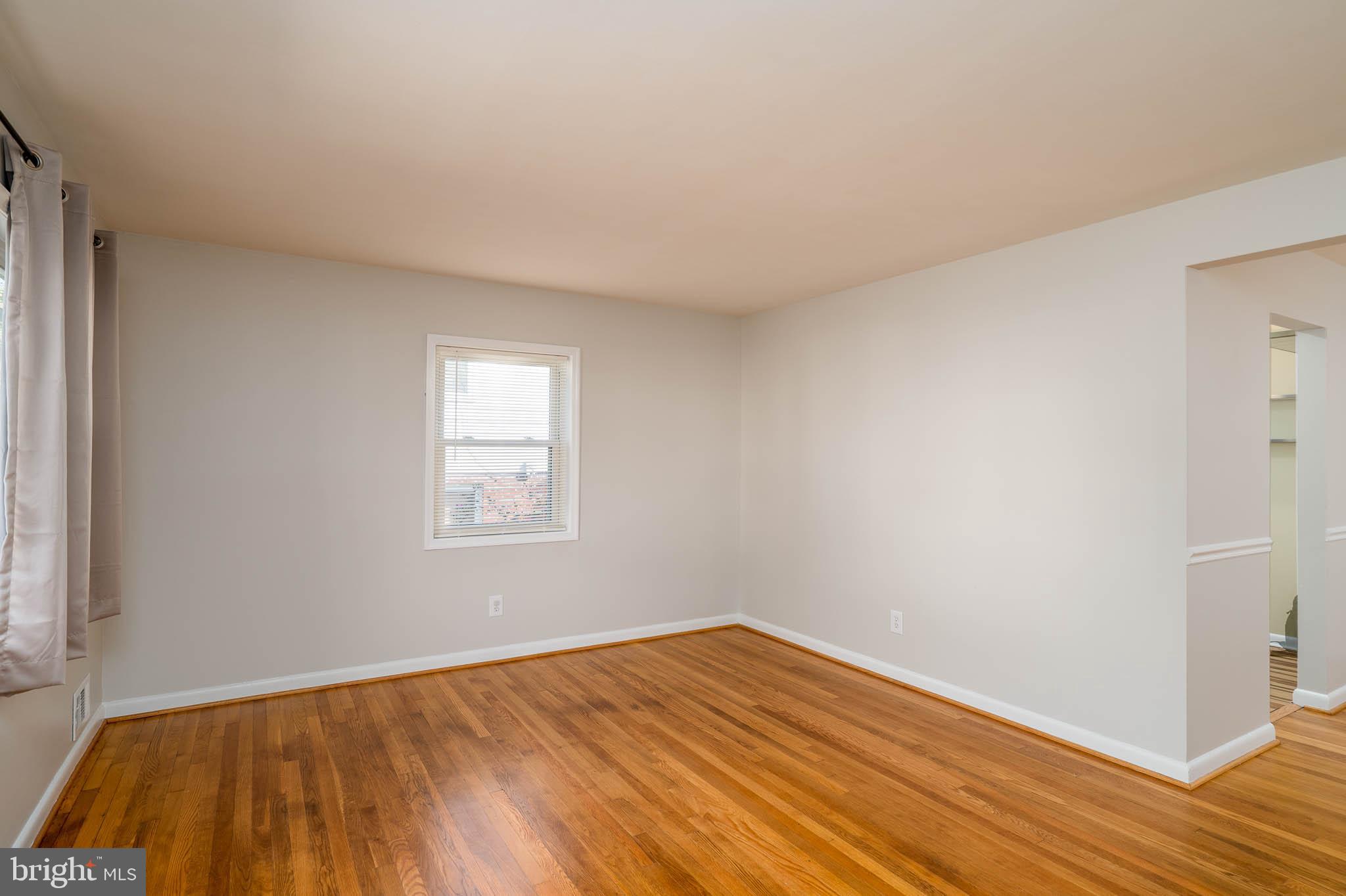 HYATTSVILLE - Residential