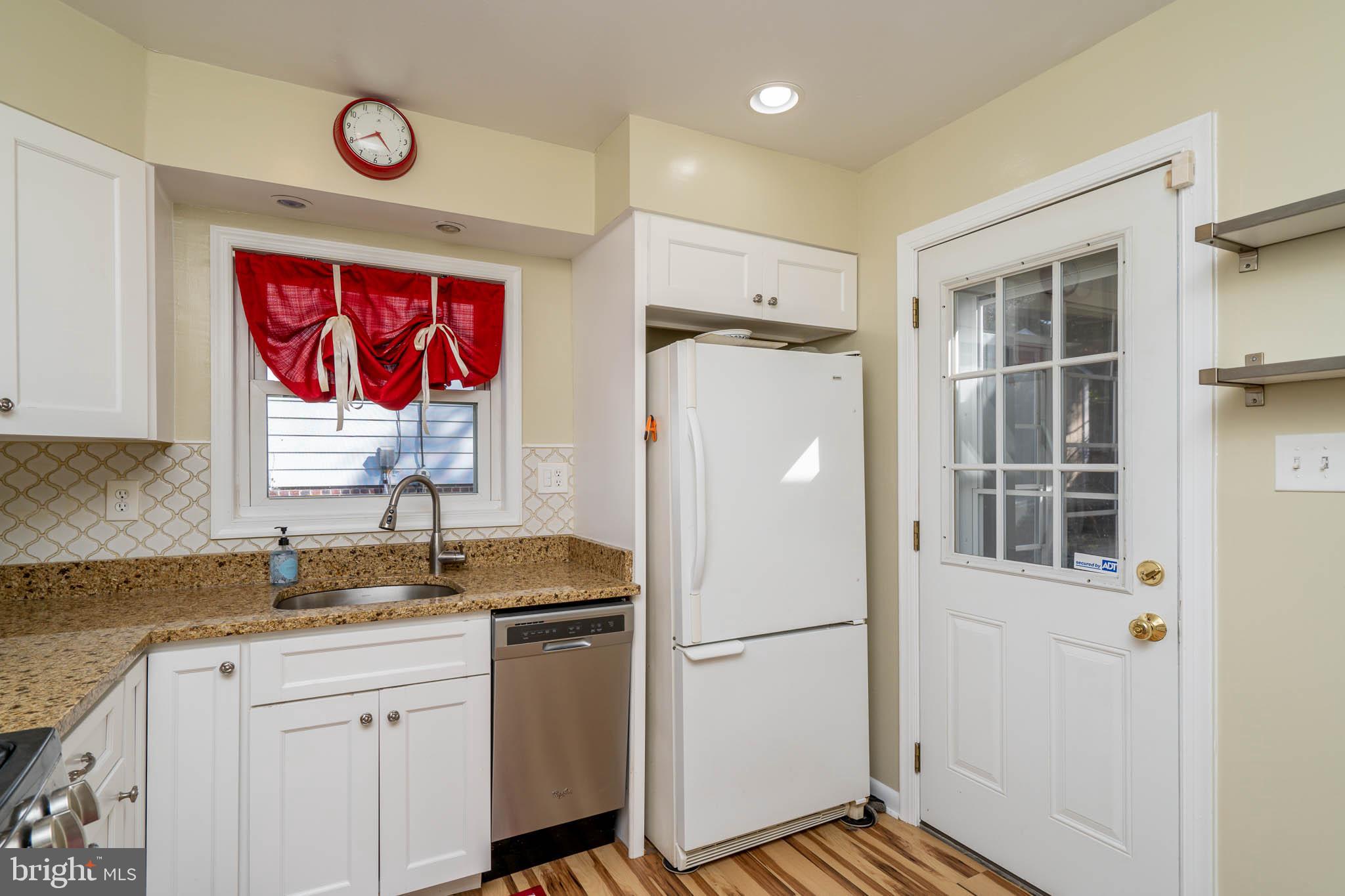 HYATTSVILLE - Residential