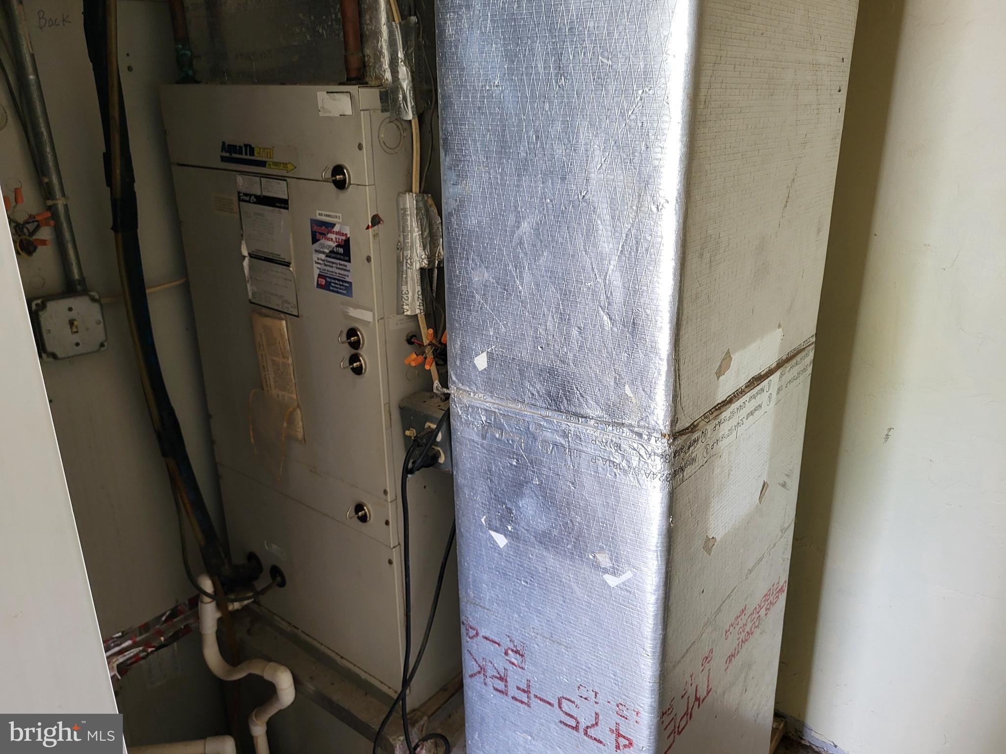 EASTON - Commercial Sale