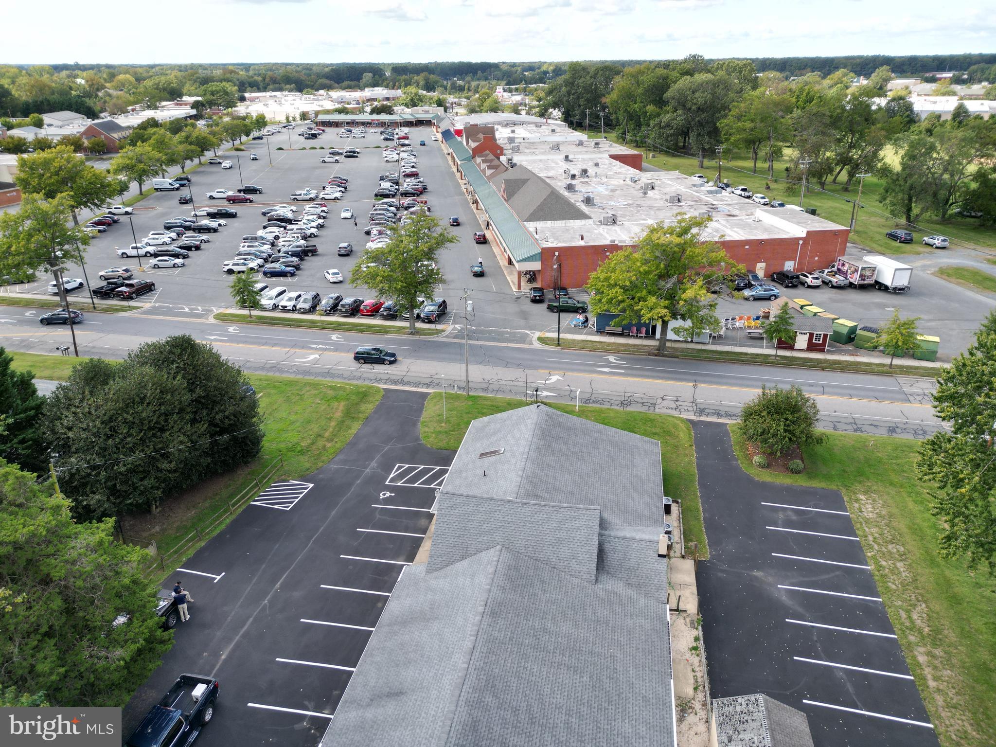 EASTON - Commercial Sale