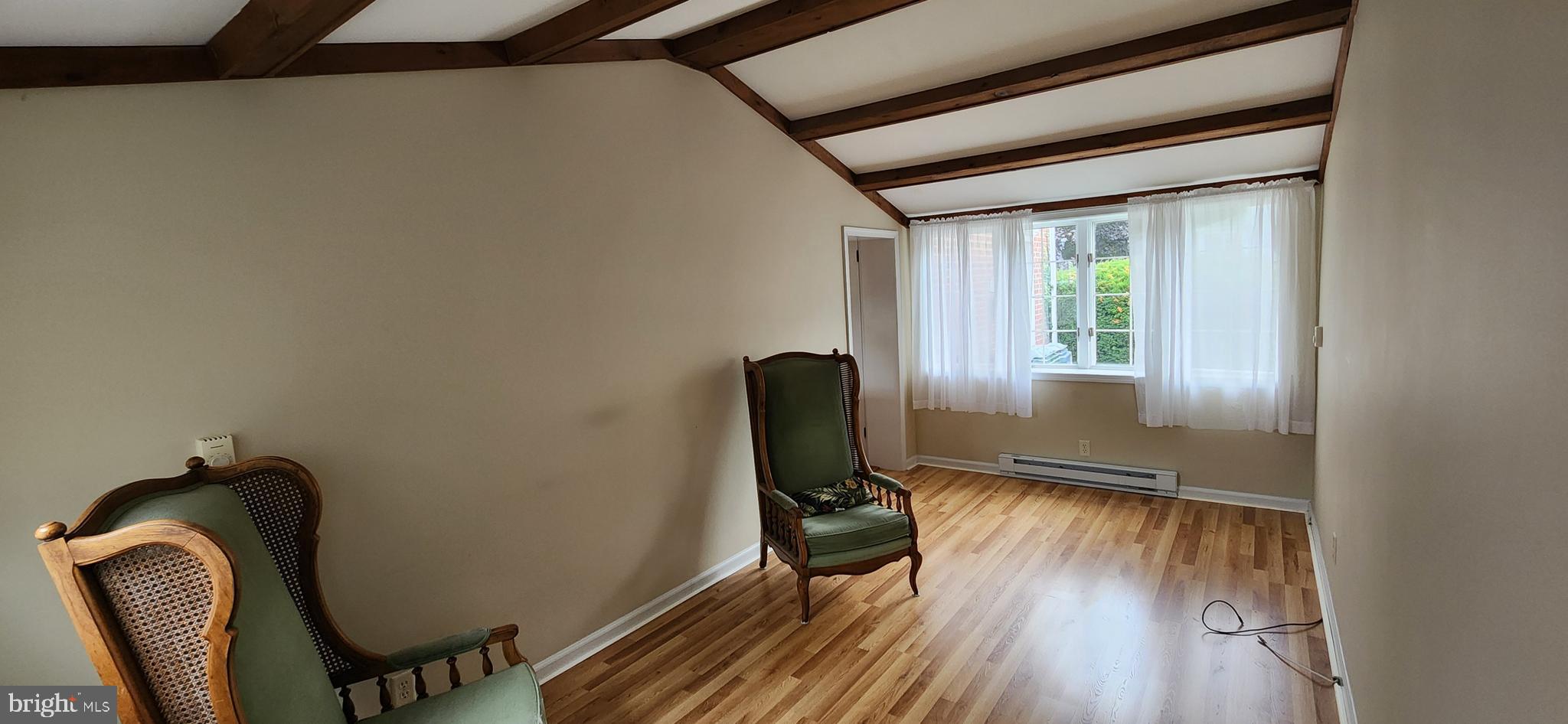 GLENSIDE - Residential