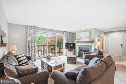 Condo For Sale - 250 Sea Eagle Drive #8<br/> REHOBOTH BEACH, DE 19971