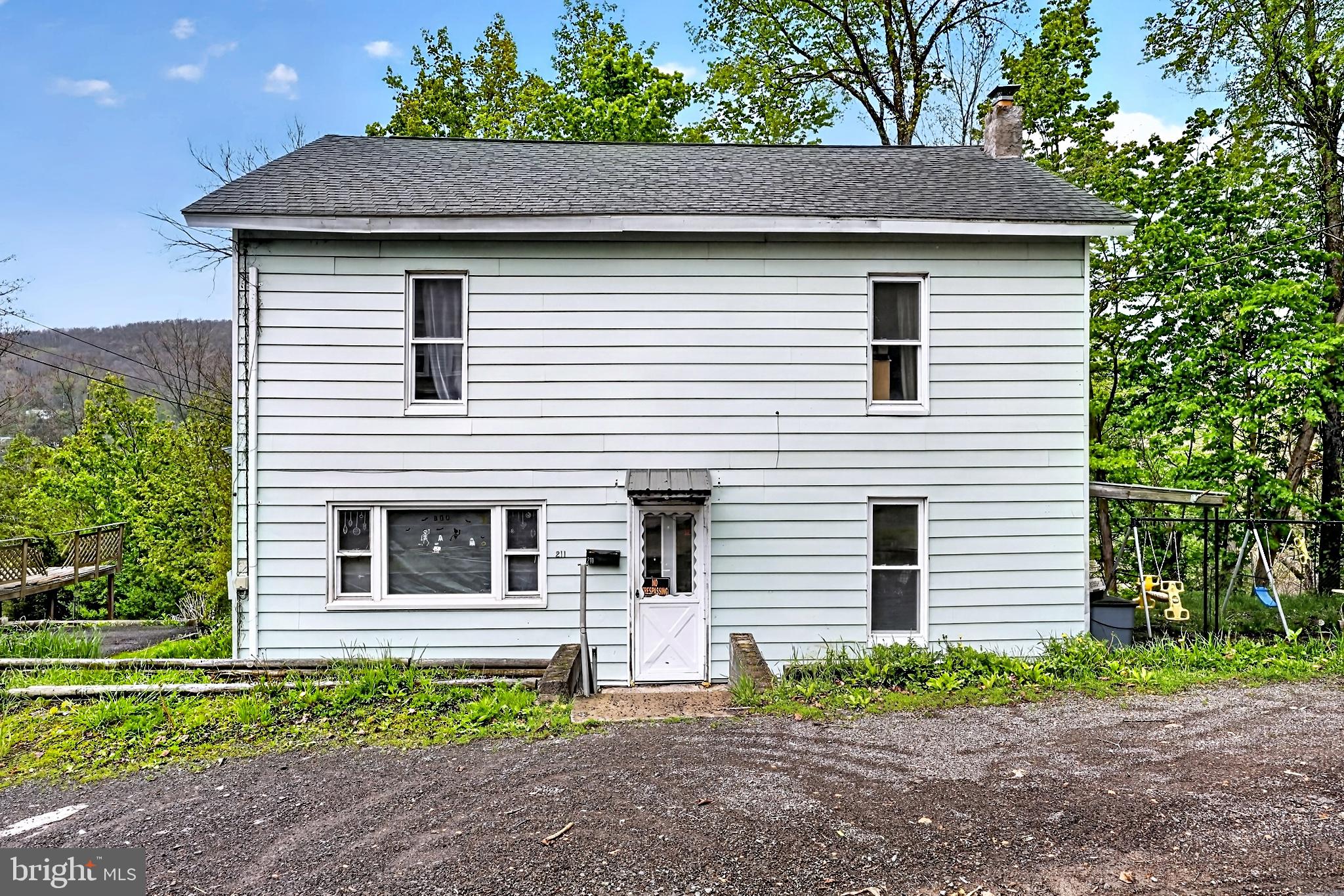 211 E CHURCH STREET
