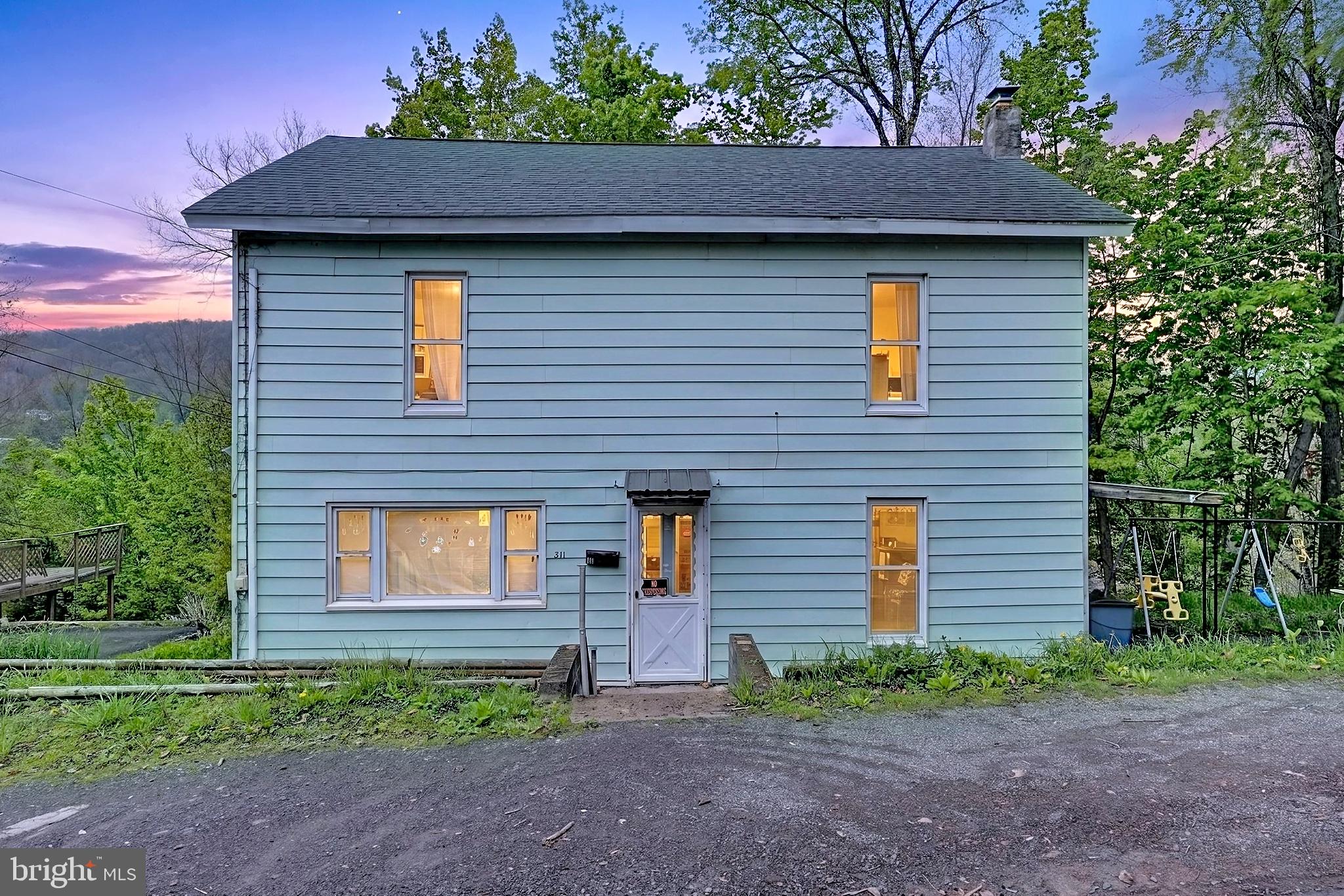211 E CHURCH STREET