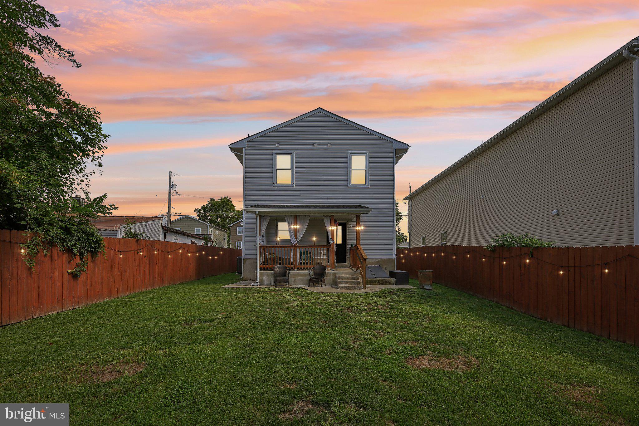 BALTIMORE HIGHLANDS - Residential