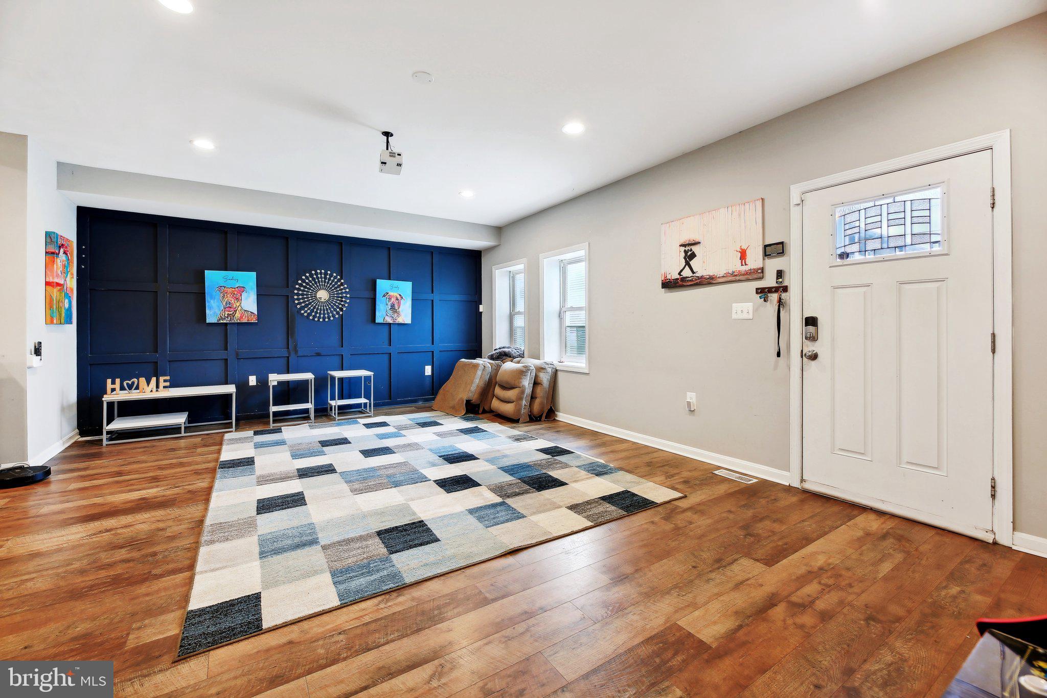 BALTIMORE HIGHLANDS - Residential