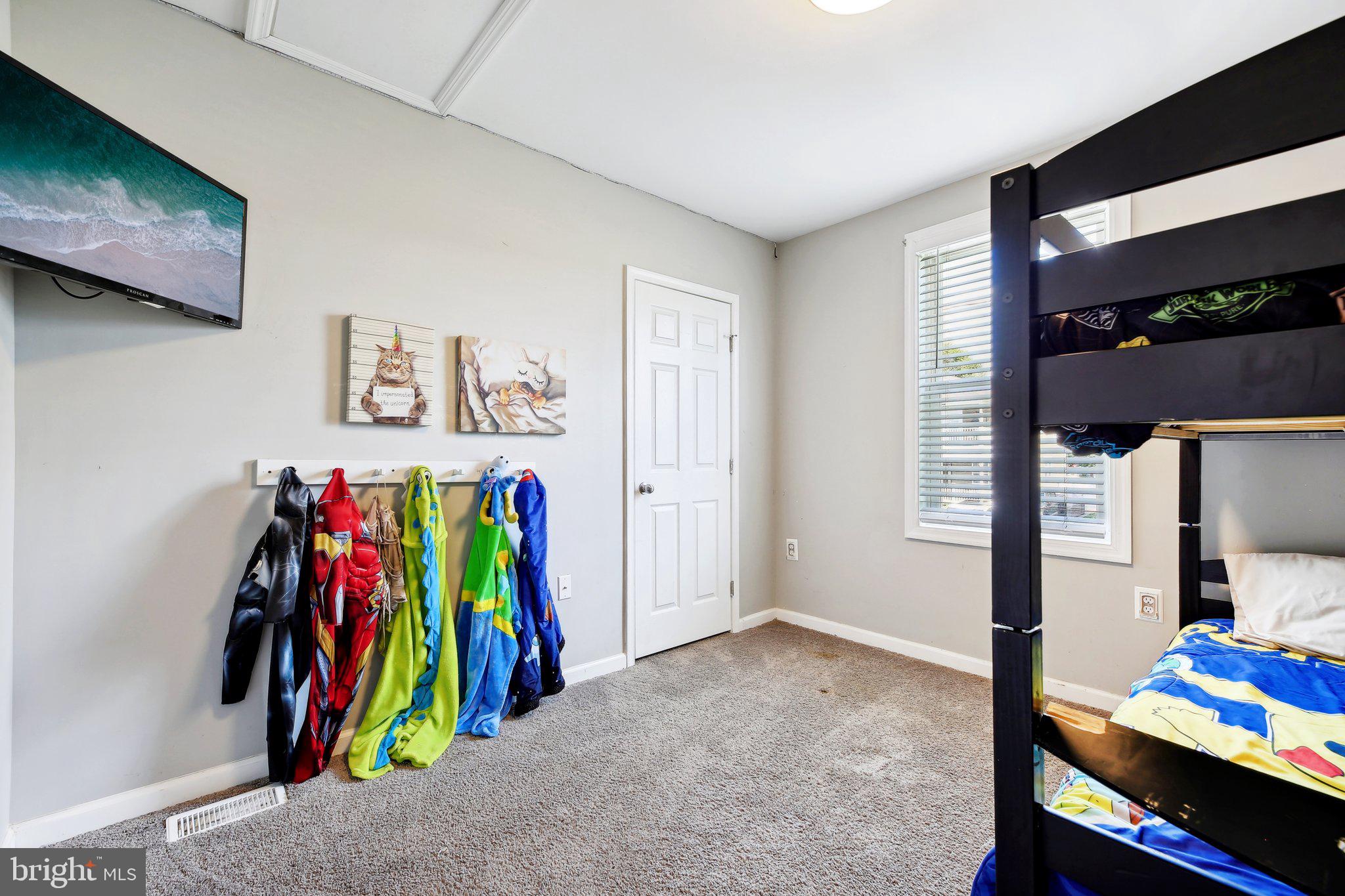 BALTIMORE HIGHLANDS - Residential