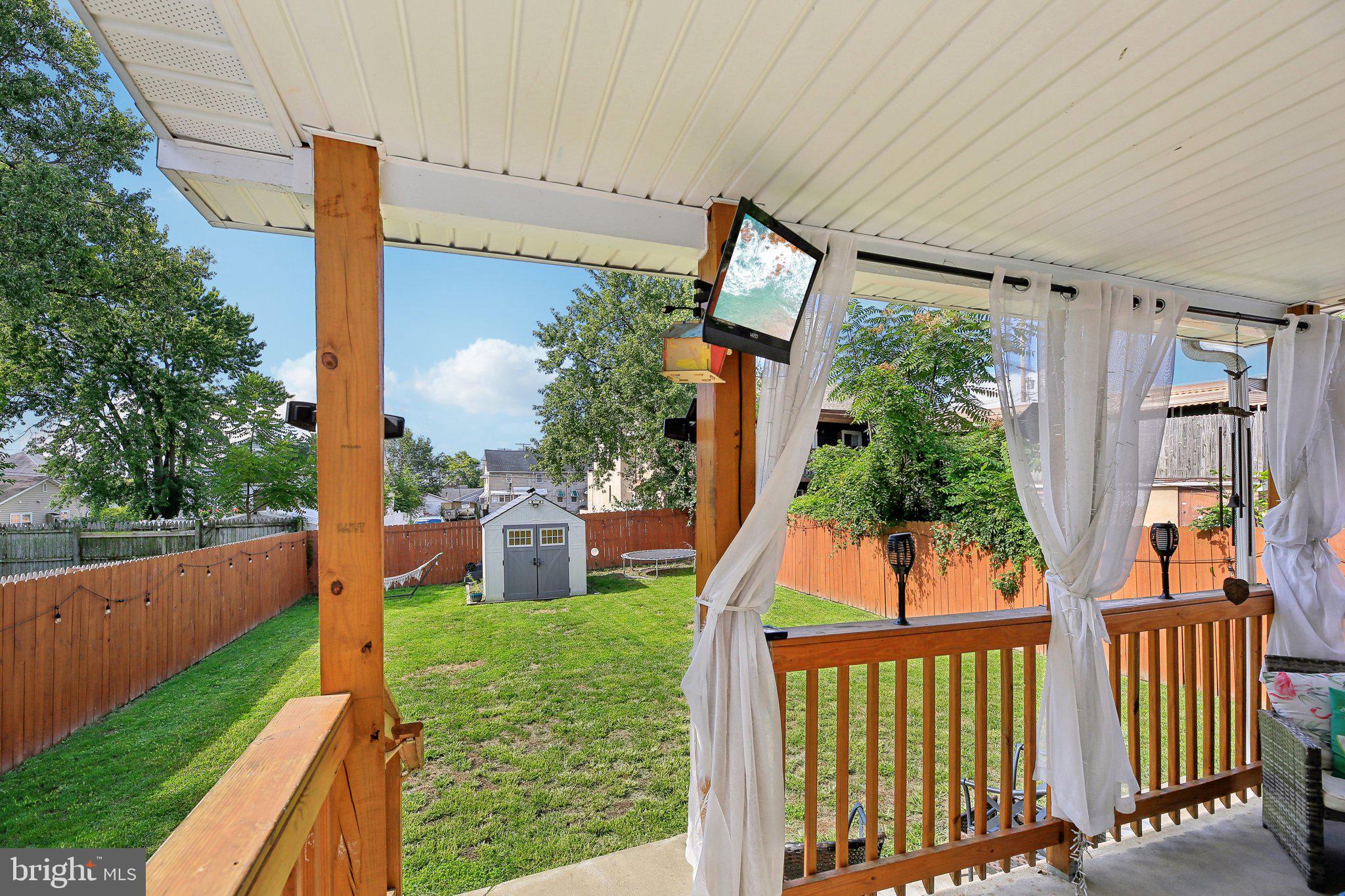 BALTIMORE HIGHLANDS - Residential