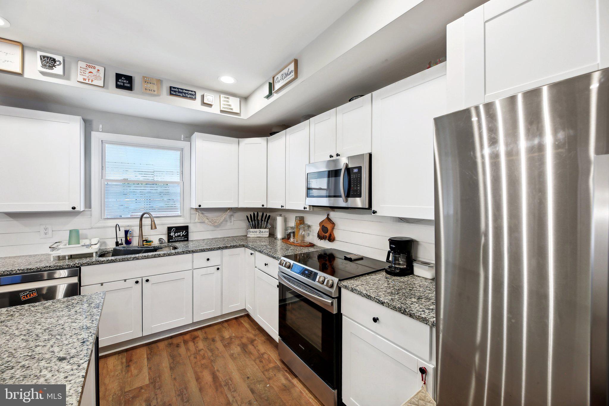 BALTIMORE HIGHLANDS - Residential