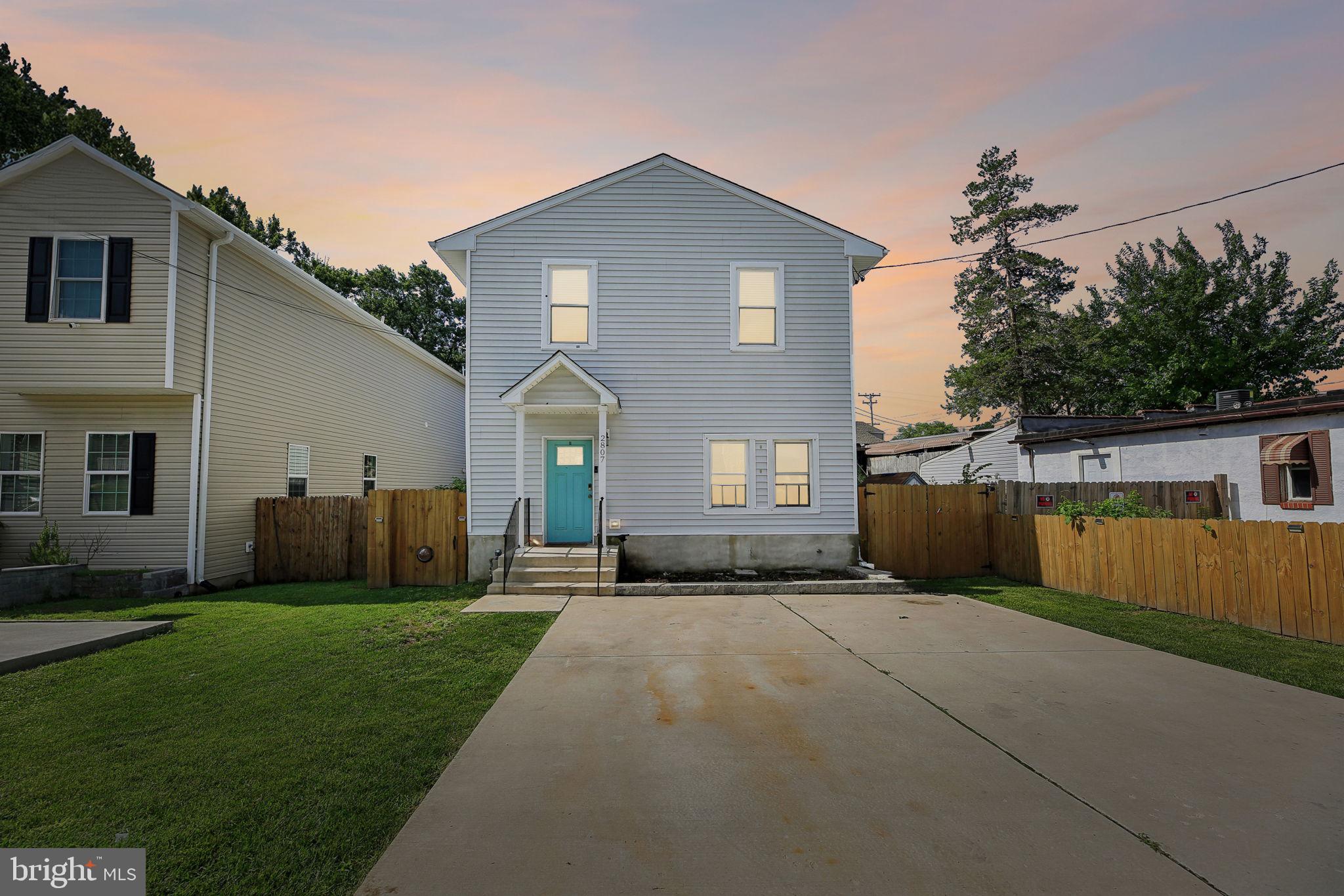 BALTIMORE HIGHLANDS - Residential