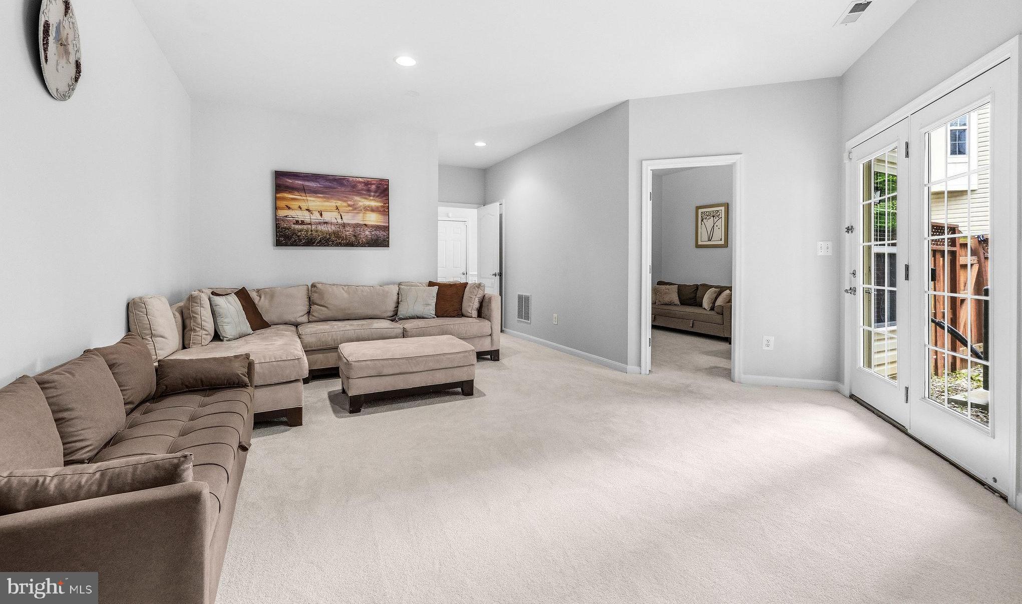 STONE RIDGE SOUTH - Residential