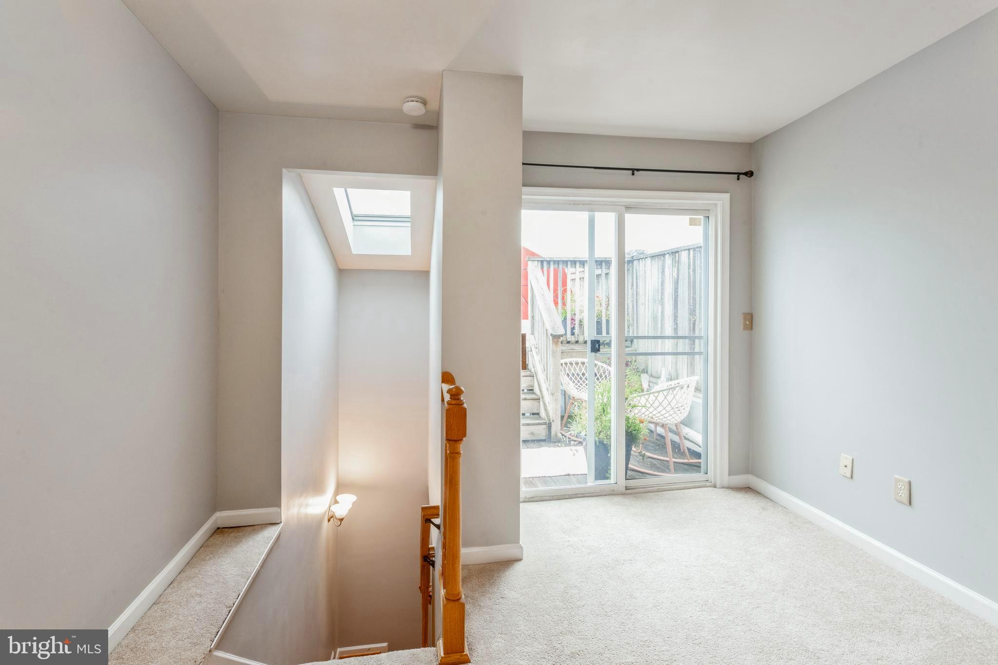 CANTON SQUARE - Residential