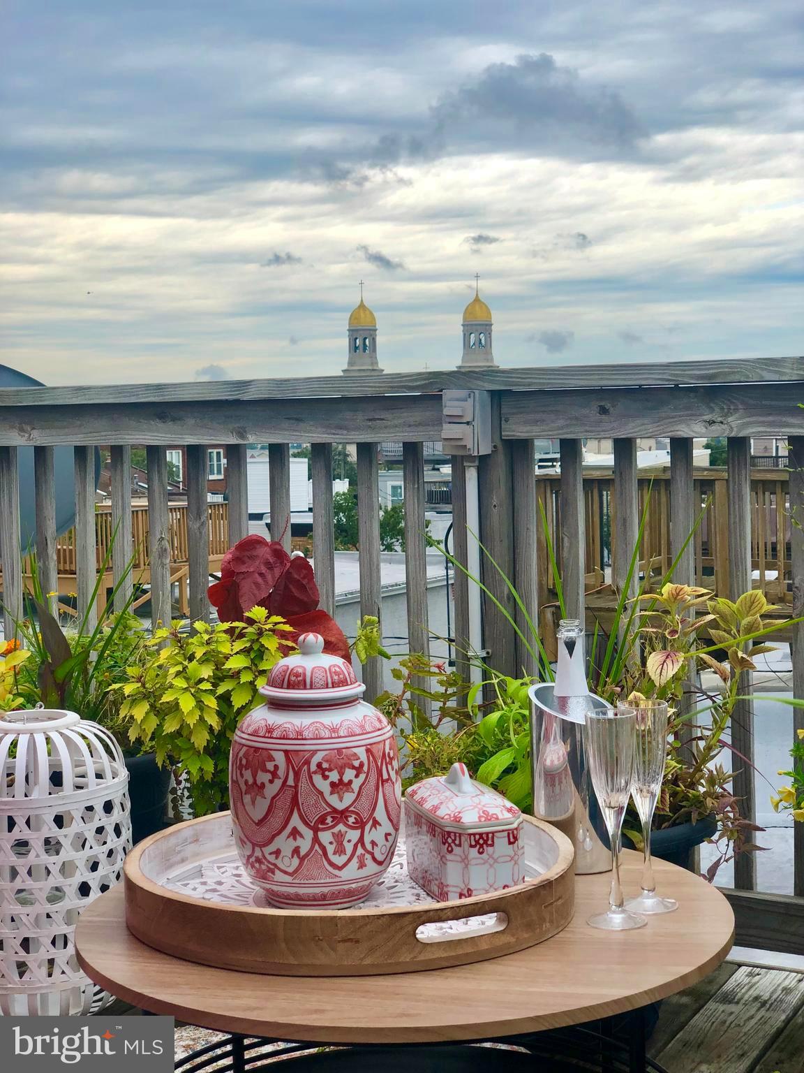 CANTON SQUARE - Residential