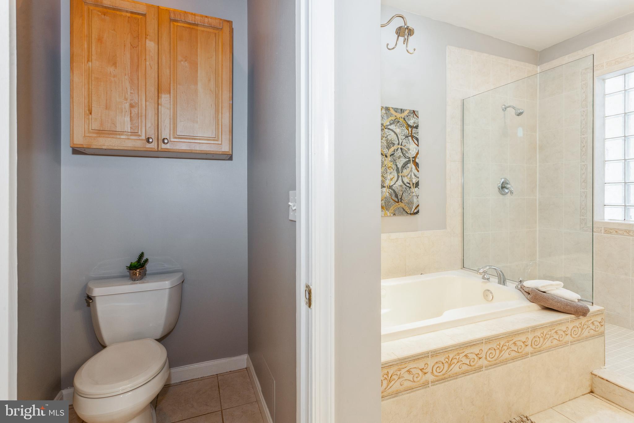 CANTON SQUARE - Residential