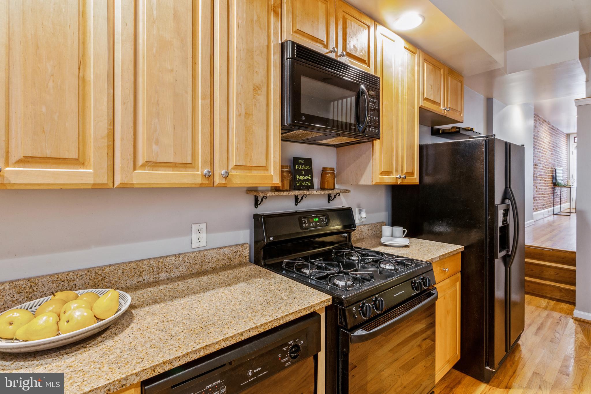 CANTON SQUARE - Residential