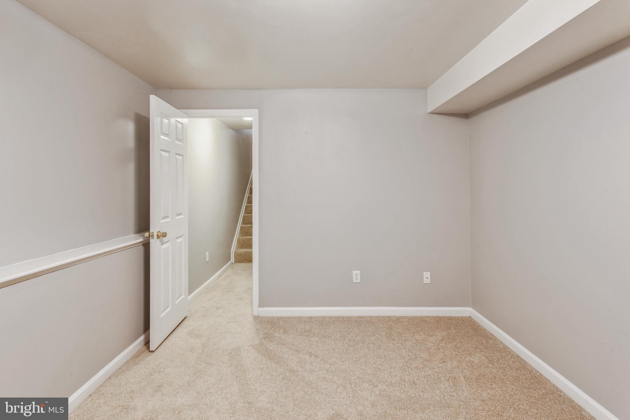 CANTON SQUARE - Residential