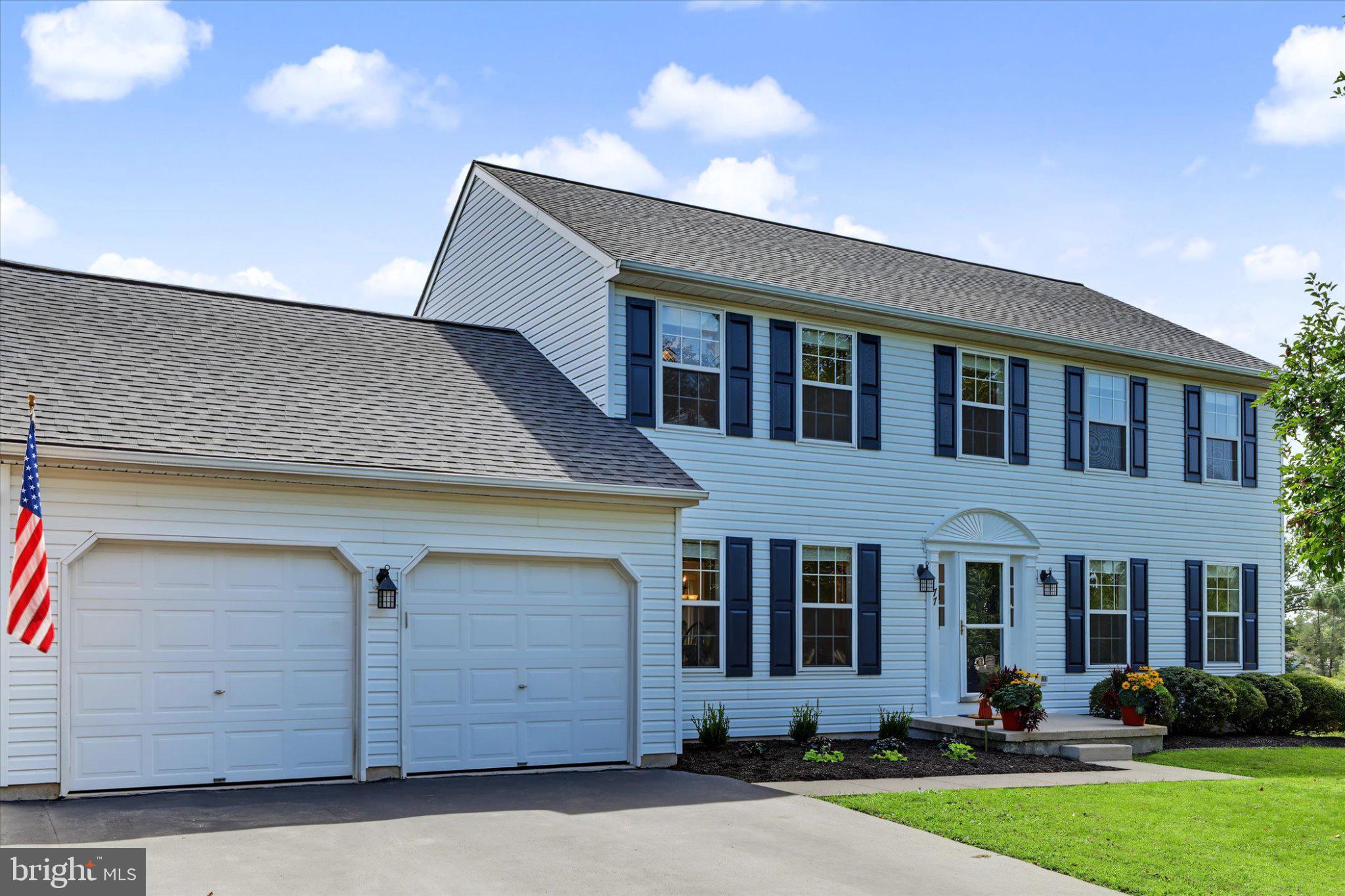 77 AUTUMN LANE