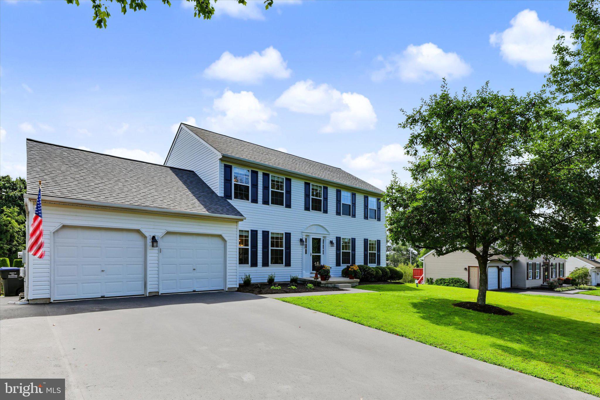 77 AUTUMN LANE