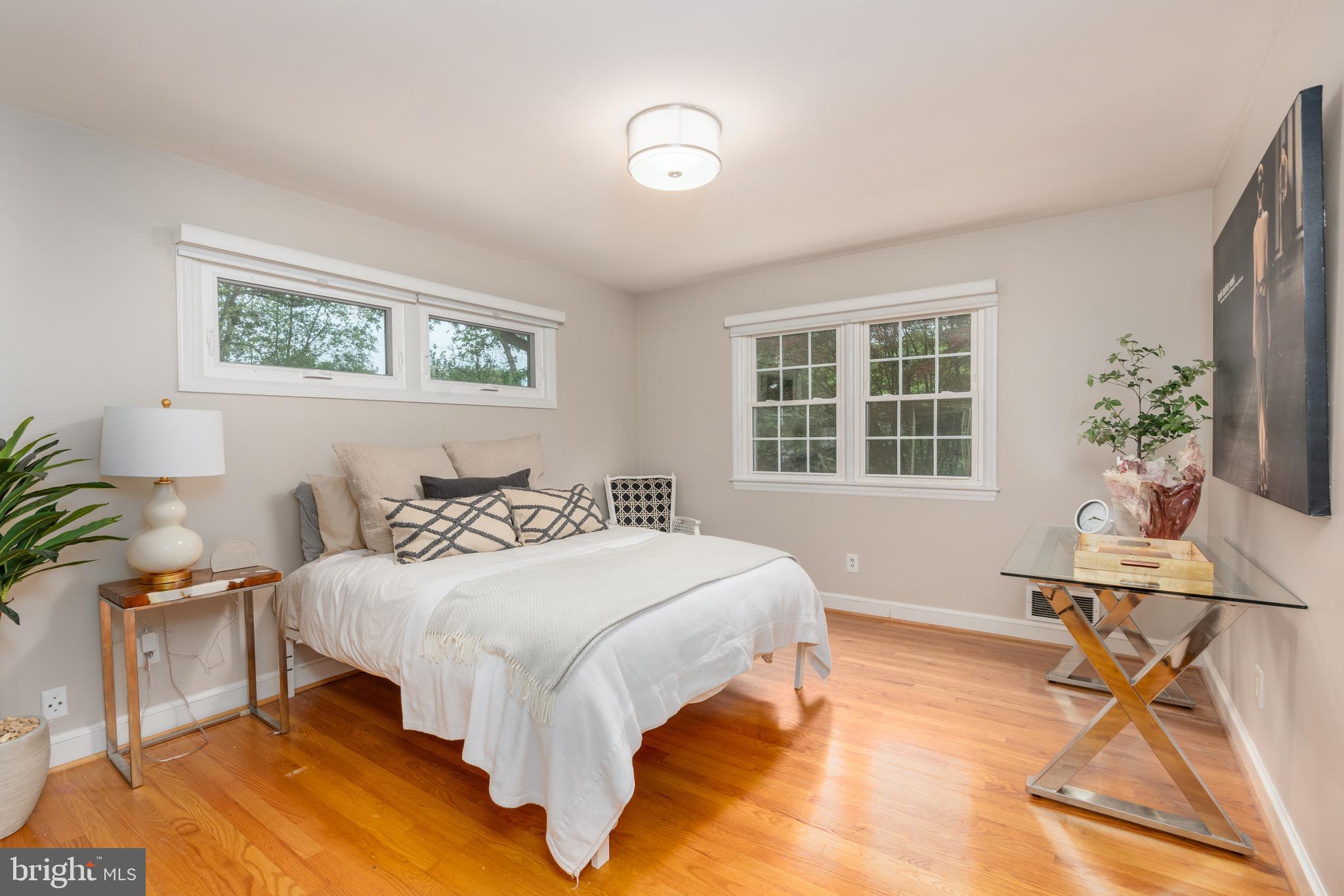 WEST LANGLEY - Residential