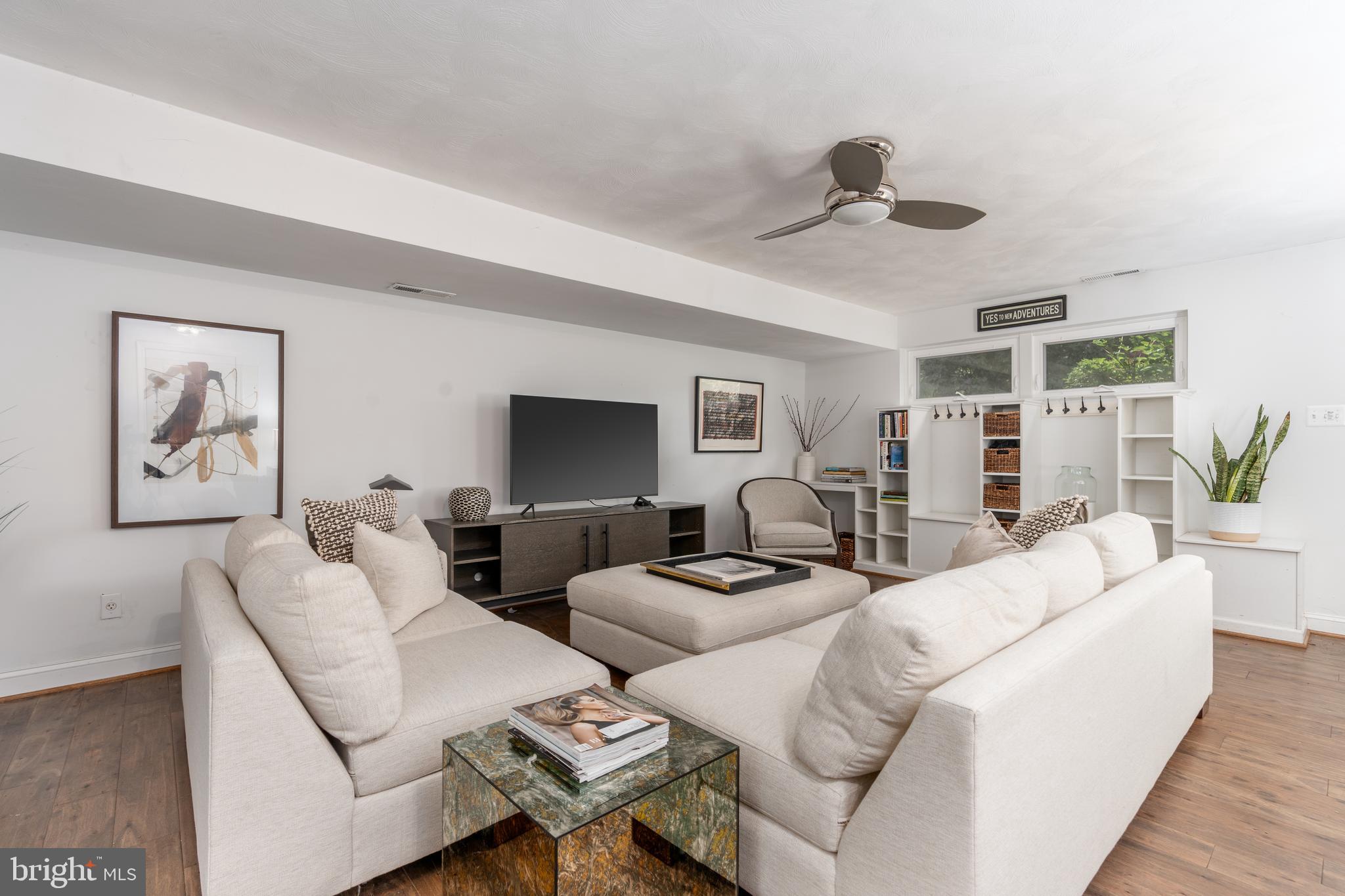 WEST LANGLEY - Residential