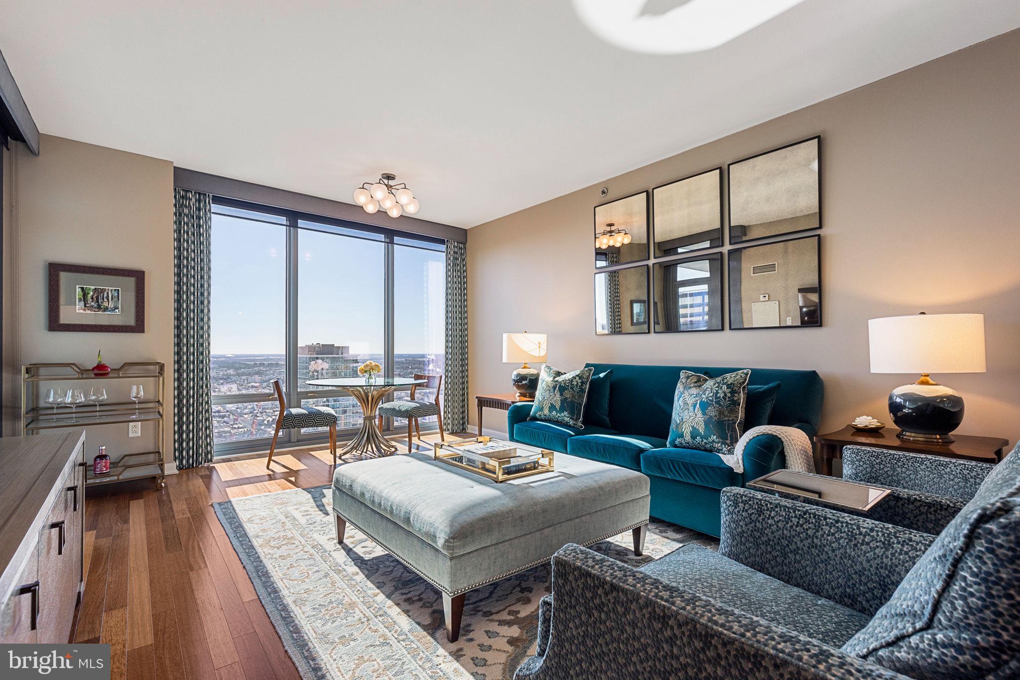 RITTENHOUSE SQUARE - Residential