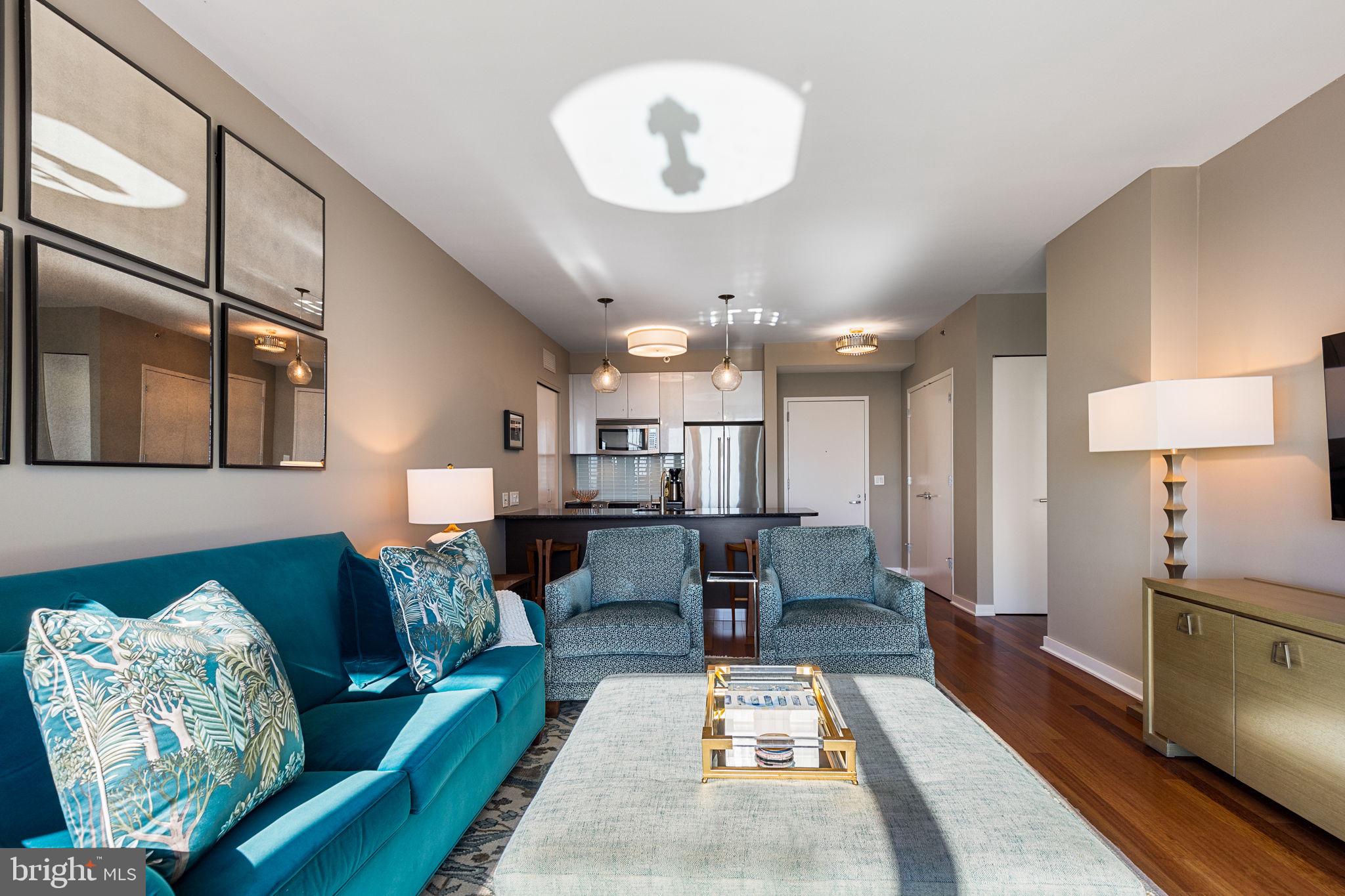 RITTENHOUSE SQUARE - Residential