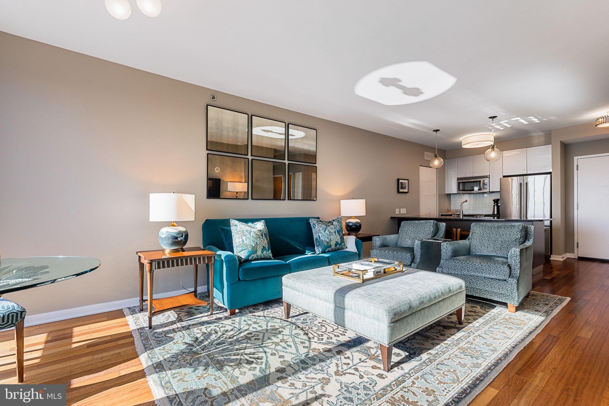 RITTENHOUSE SQUARE - Residential