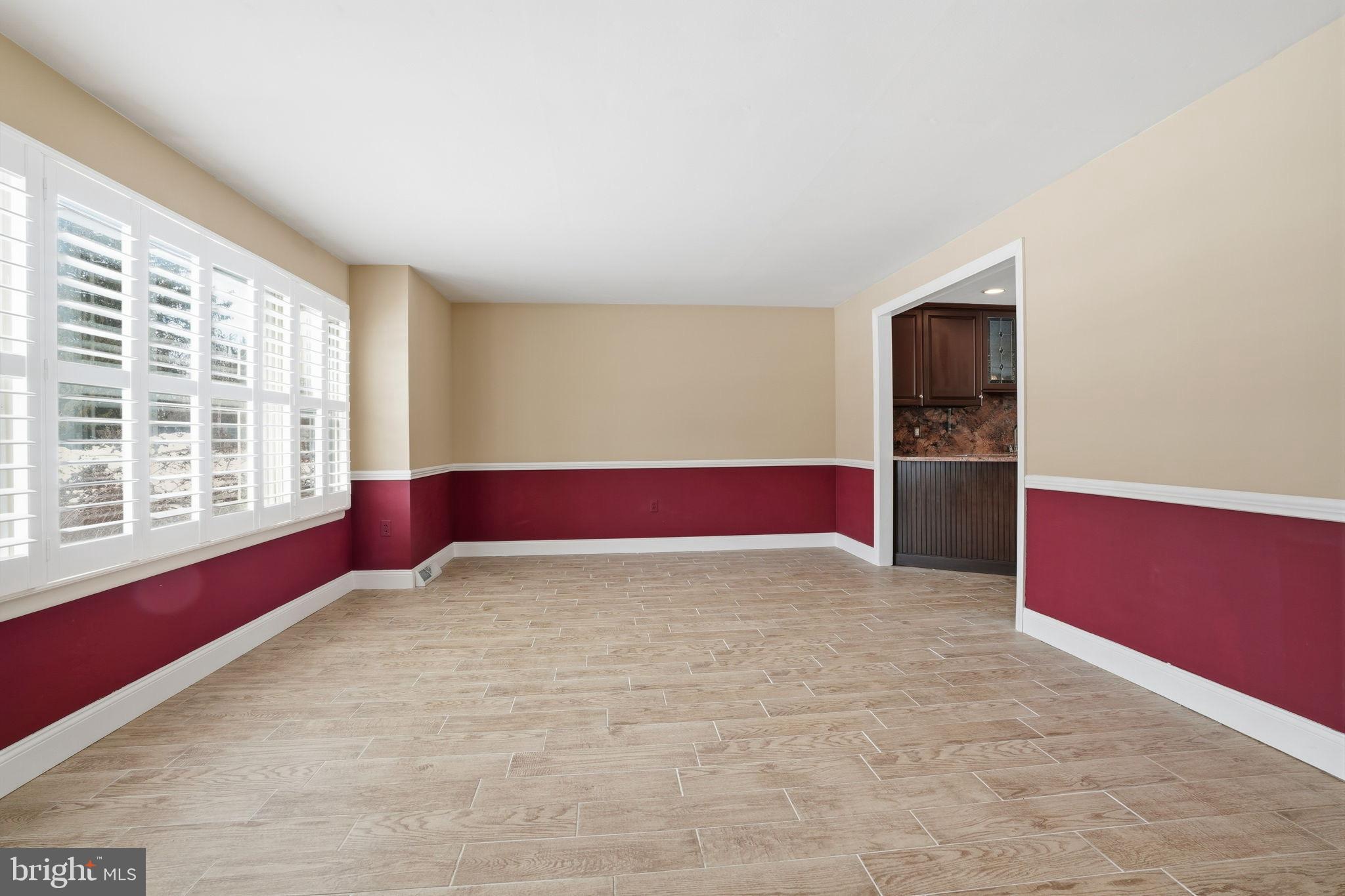 HILLWOOD TERR - Residential