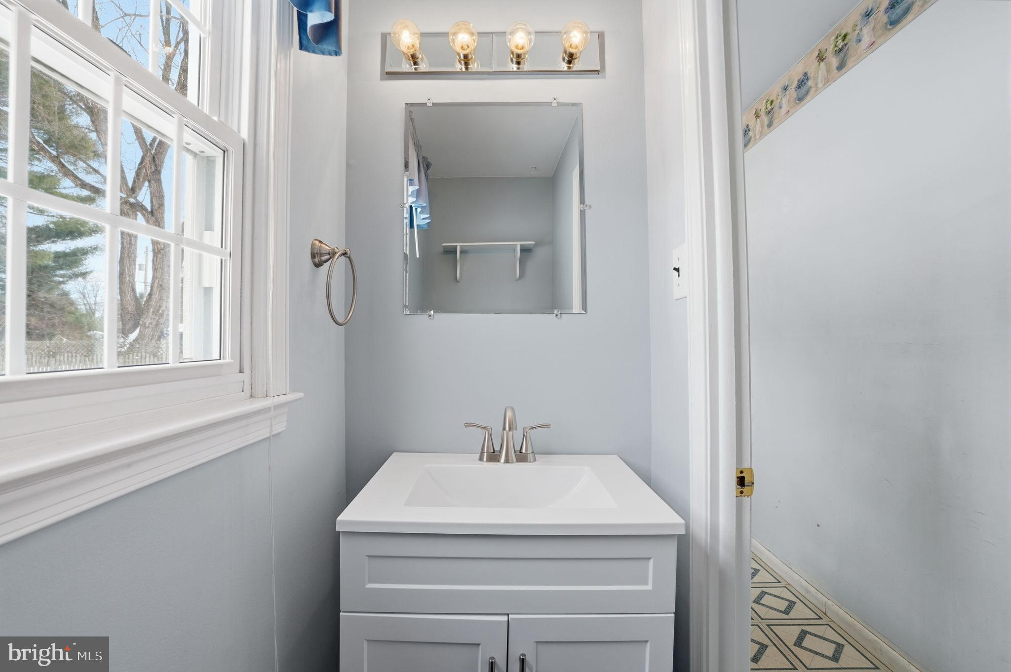 HILLWOOD TERR - Residential